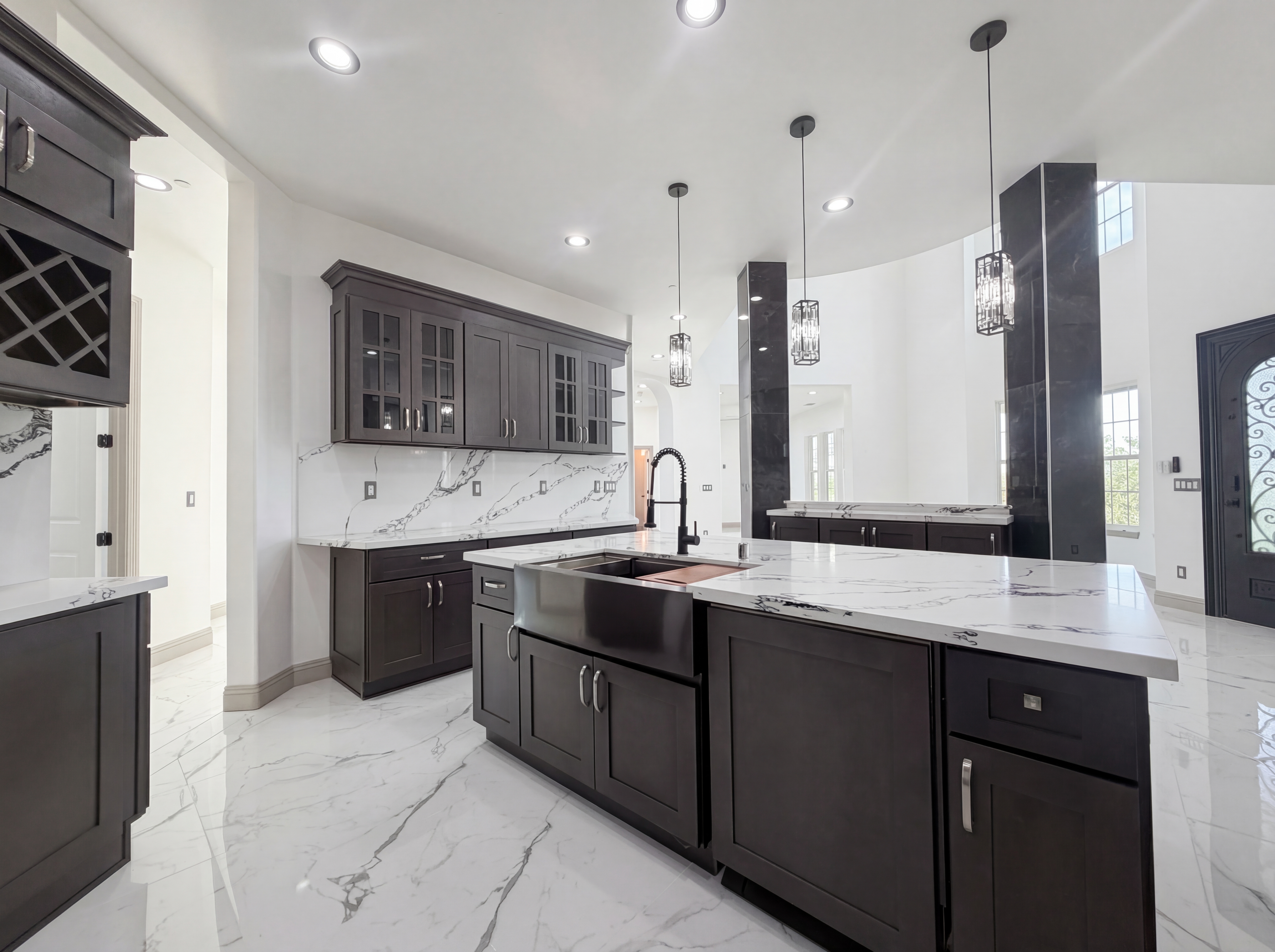 Photo 2 of 60 of 14537 Mira Vista Ln, Lockeford, CA