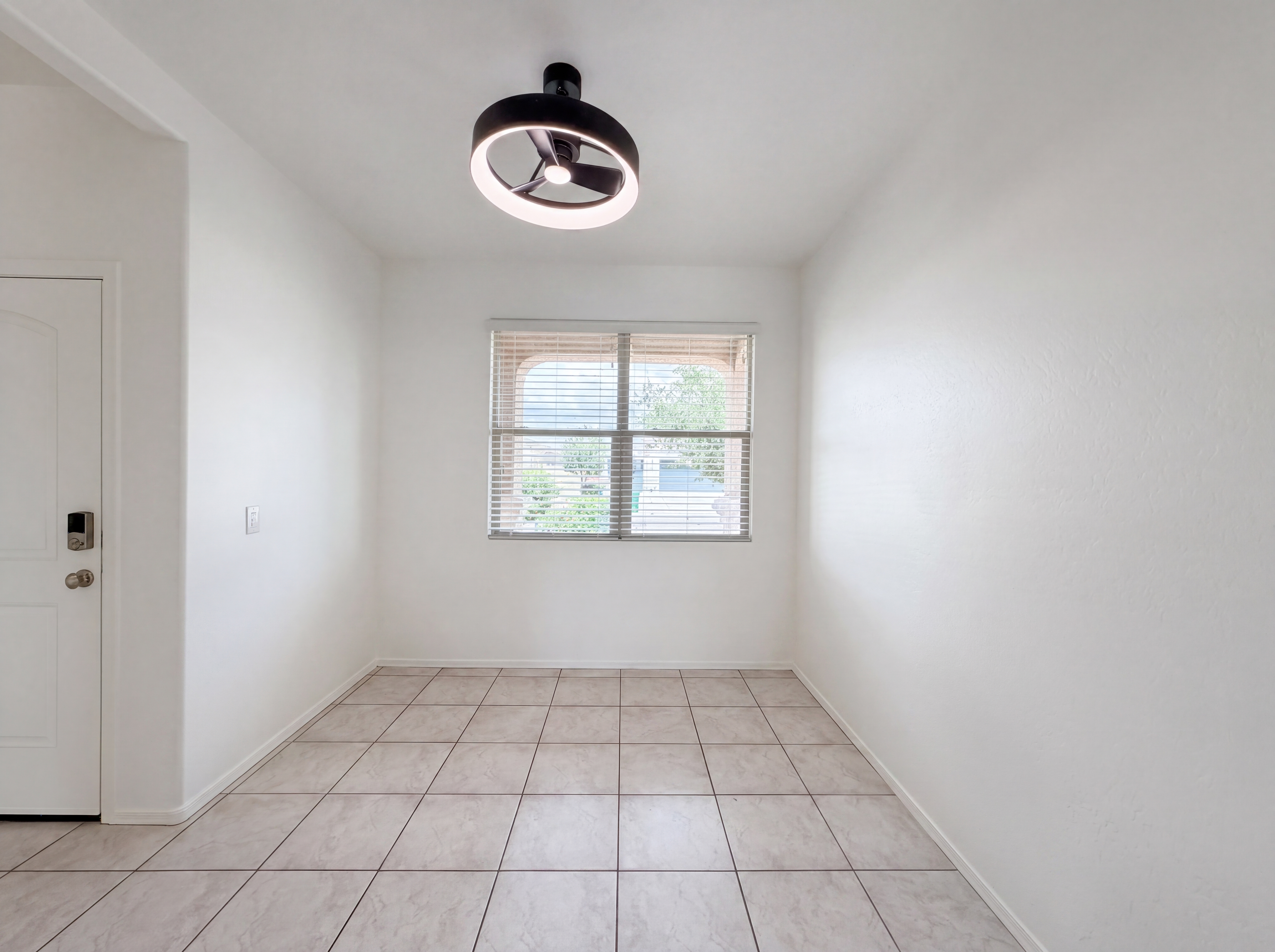 Photo 7 of 21 of 11639 E Cliffrose Ln, Florence, AZ