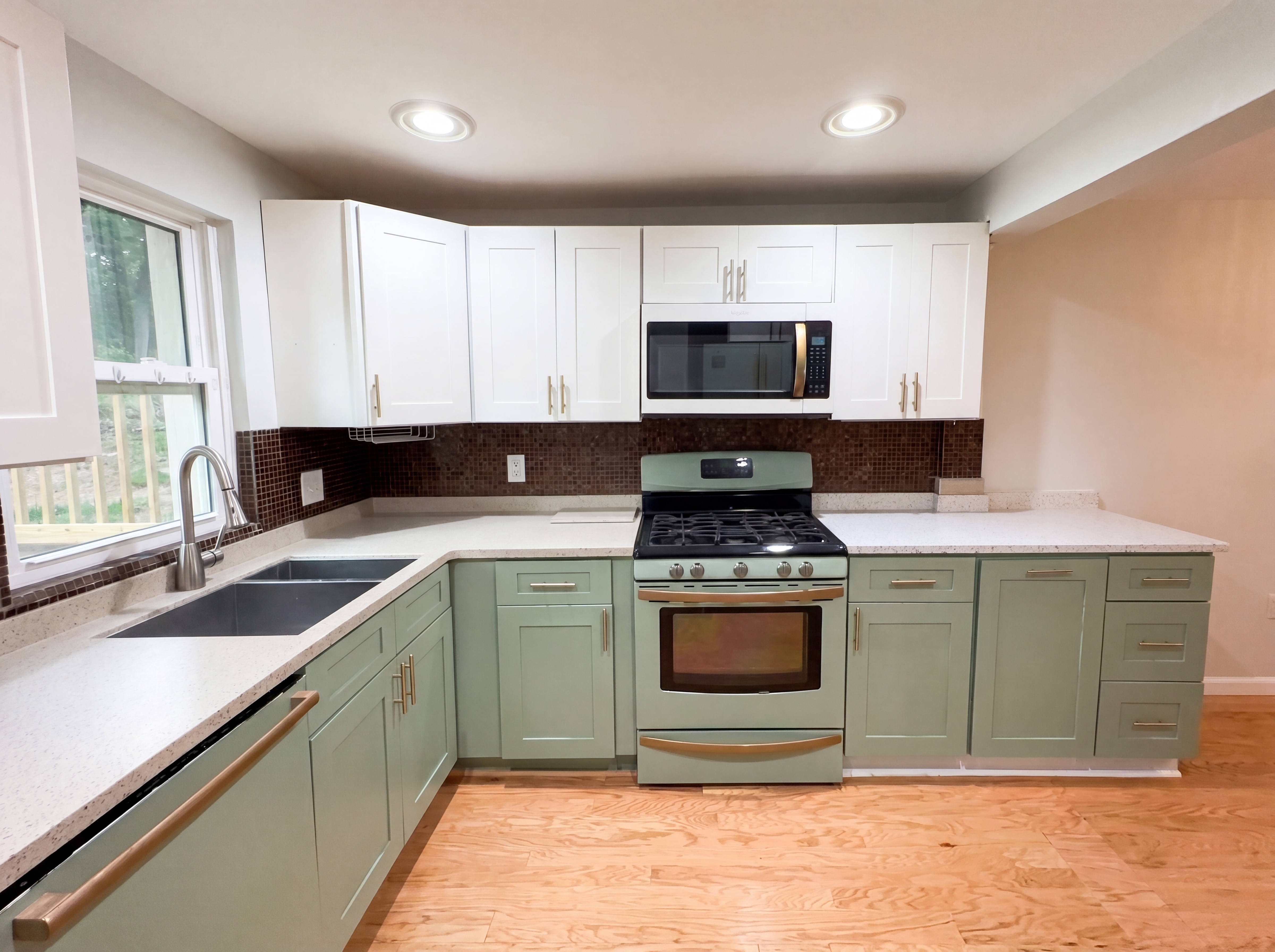 Photo 6 of 20 of 3802 Forestdale Ave, Woodbridge, VA