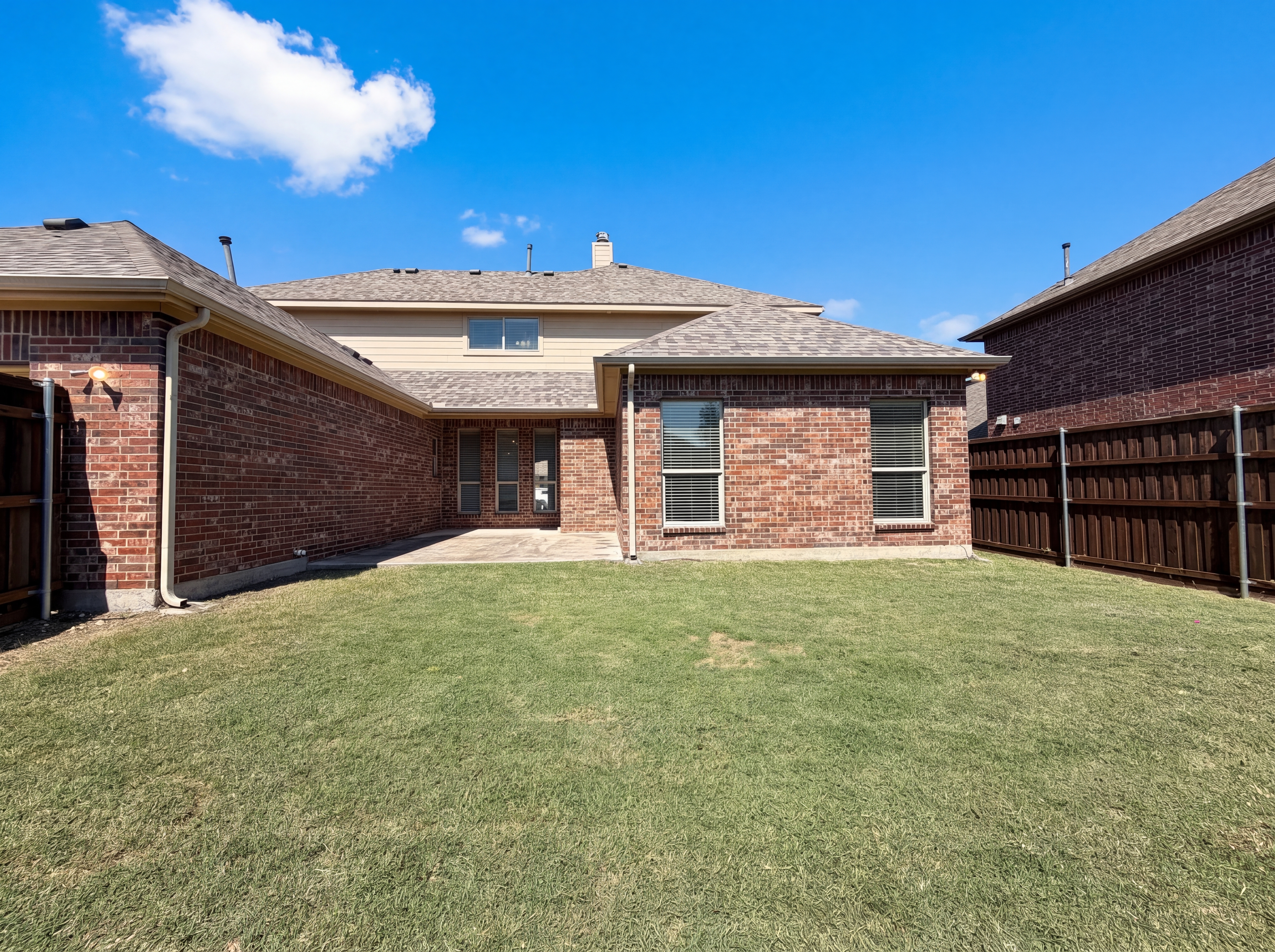 Photo 5 of 28 of 1608 Brushy Creek Ln, Allen, TX