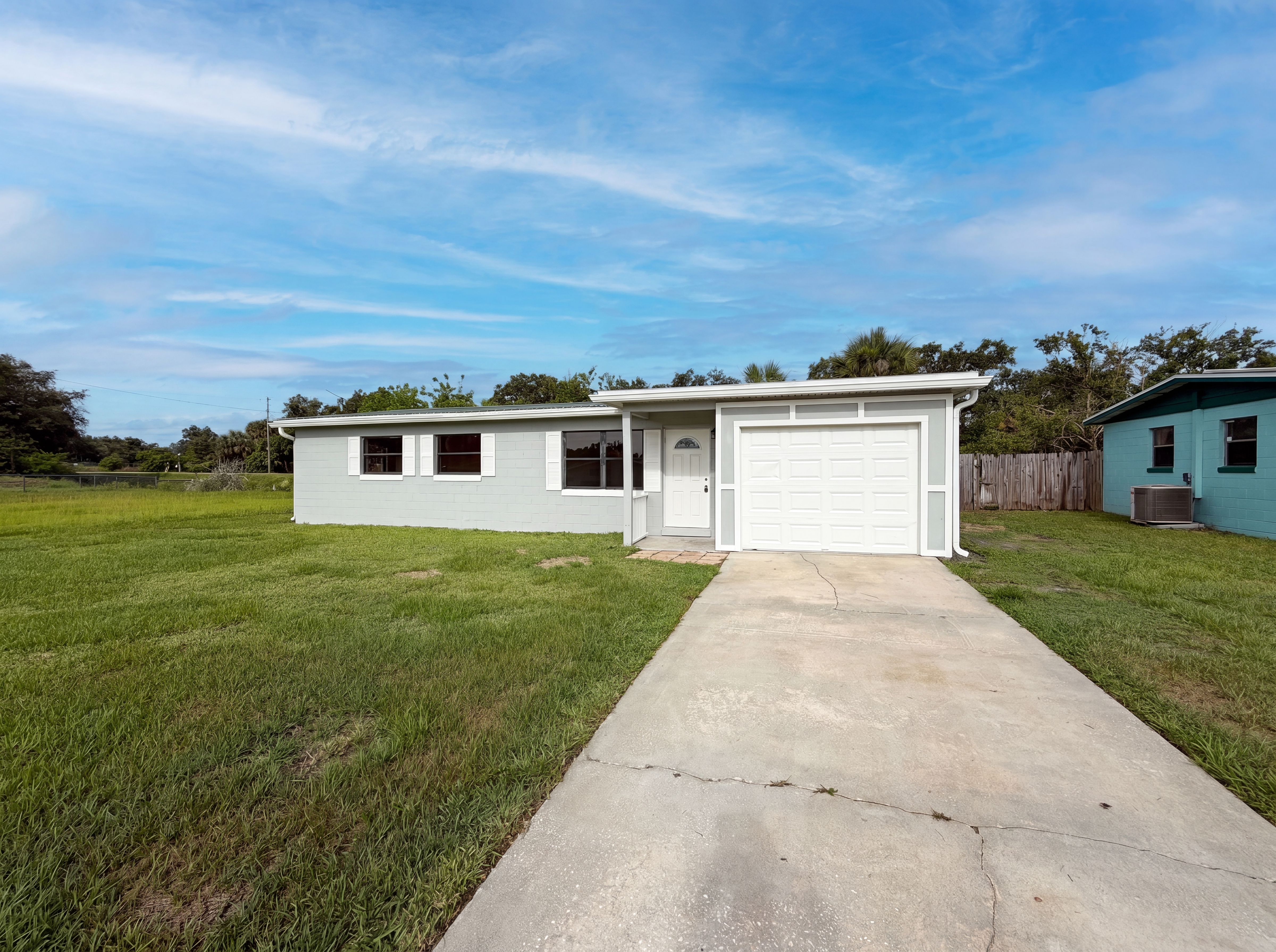 Photo 21 of 26 of 2535 Stratford Dr, Cocoa, FL