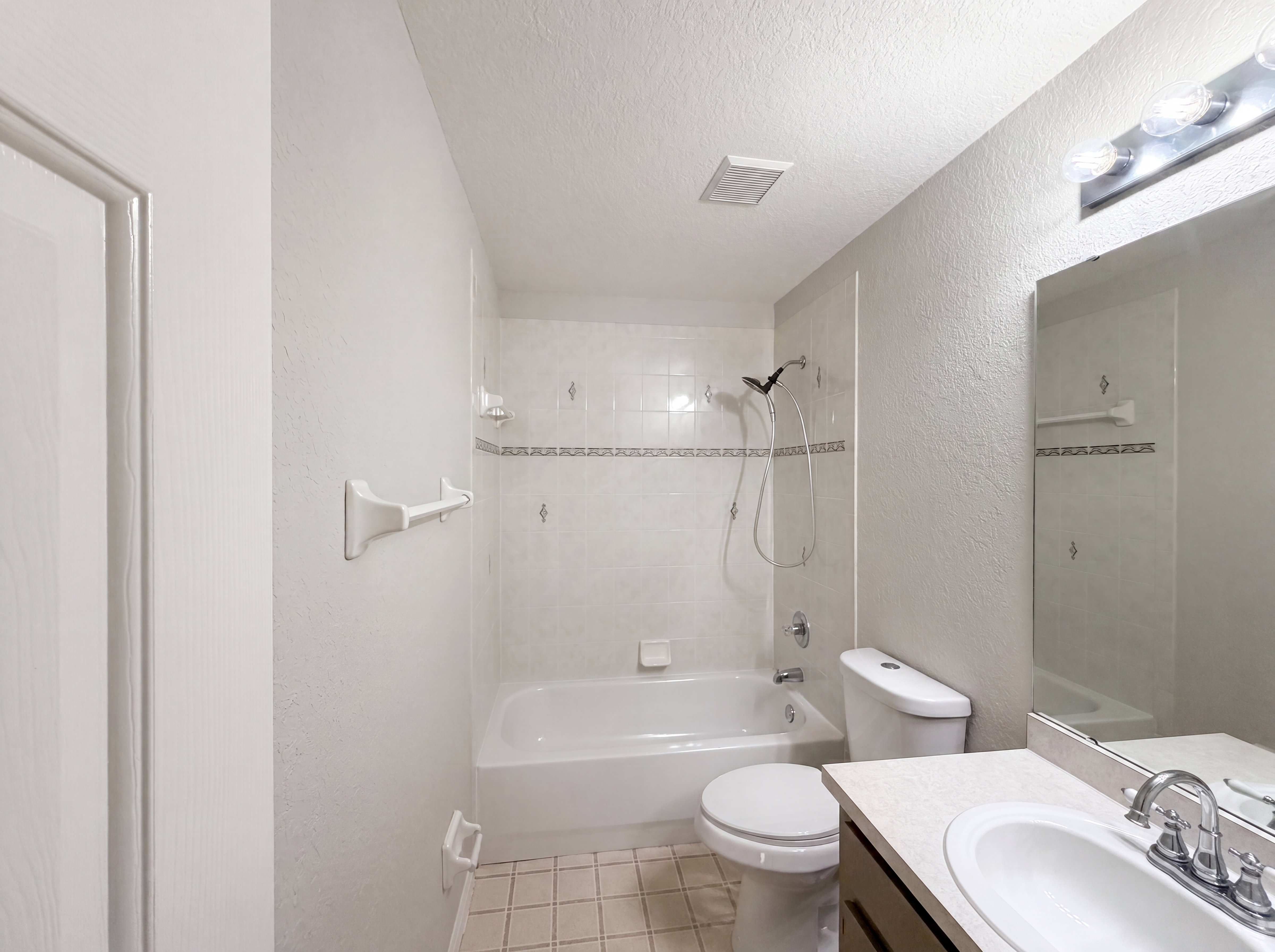 Photo 21 of 25 of 17956 SW 25th Avenue Rd, Ocala, FL