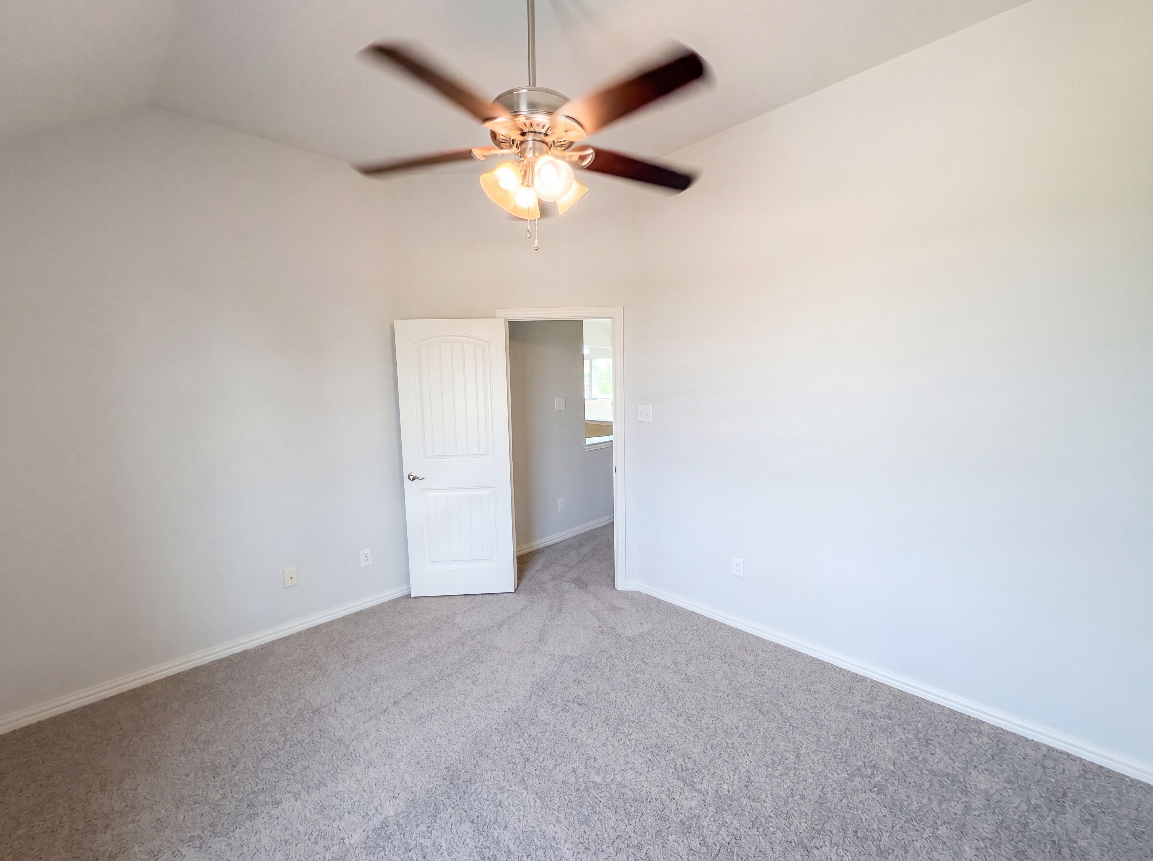 Photo 14 of 23 of 3105 Bridgewater Dr, Little Elm, TX