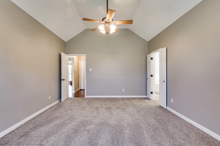 Photo 13 of 20 - 6614 Falcon St, Rowlett, TX 75089