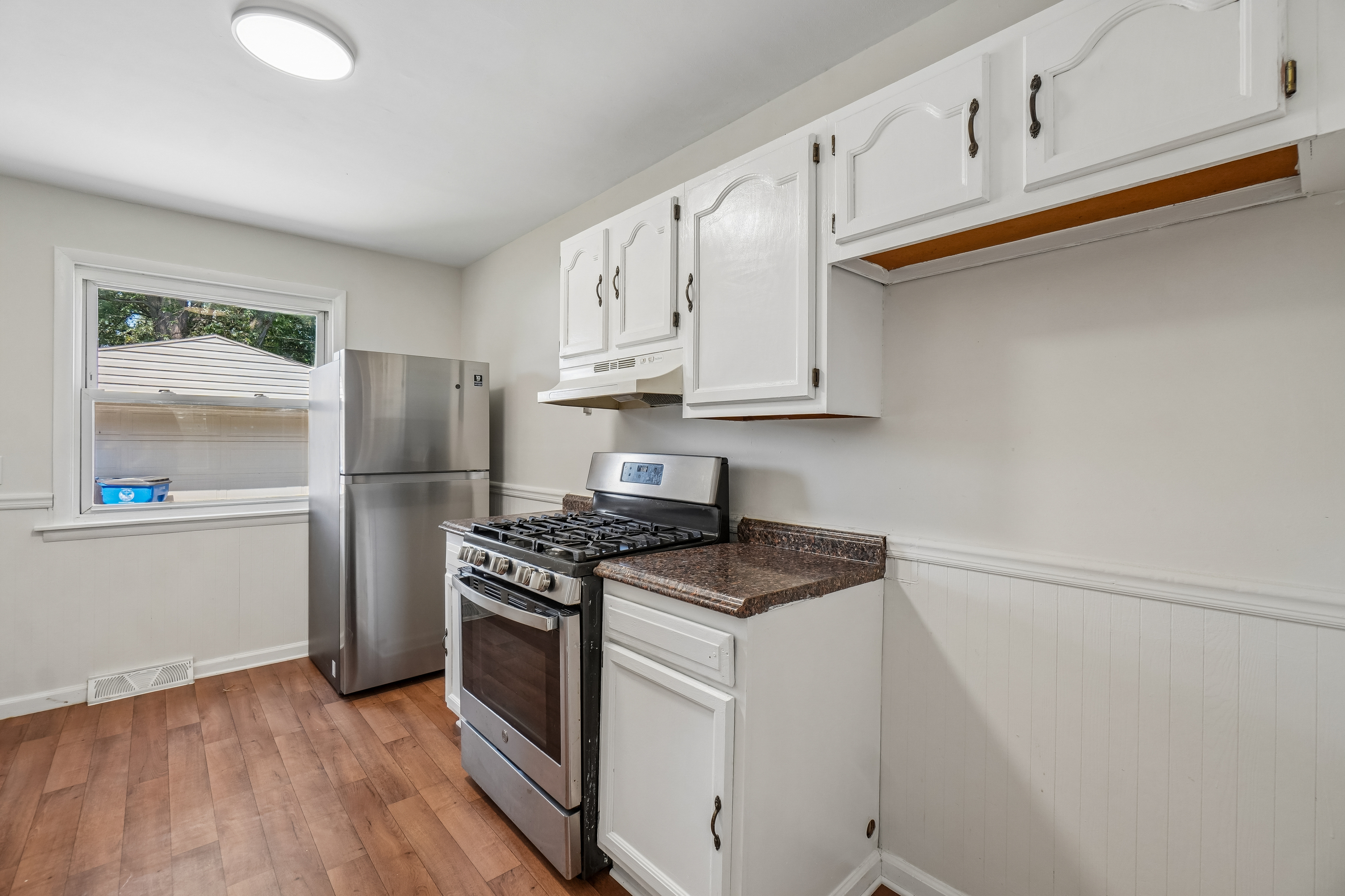Photo 19 of 40 of 24346 Lehigh St, Dearborn Heights, MI