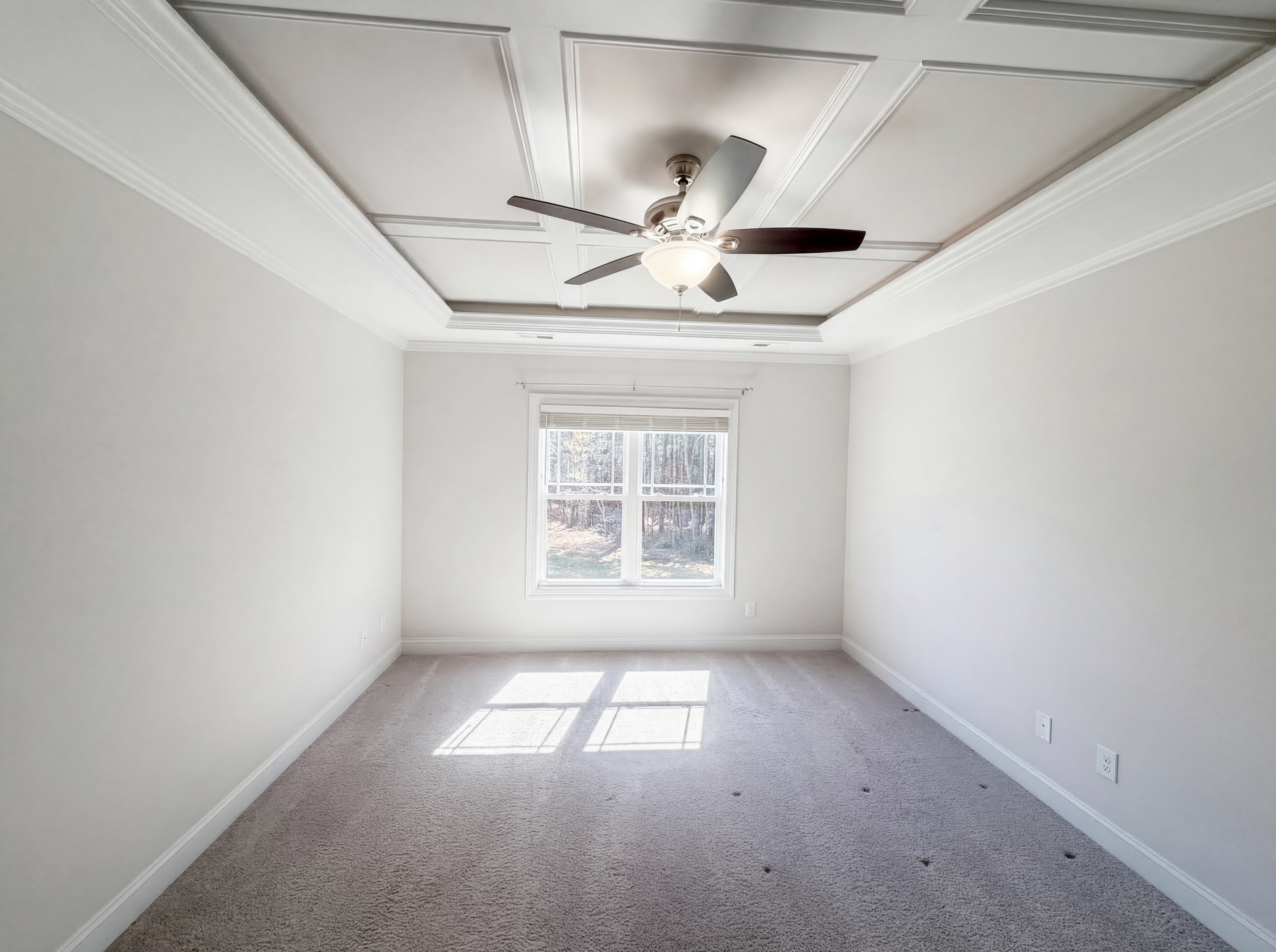 Photo 8 of 21 of 333 Oakhaven Dr, Holly Springs, NC
