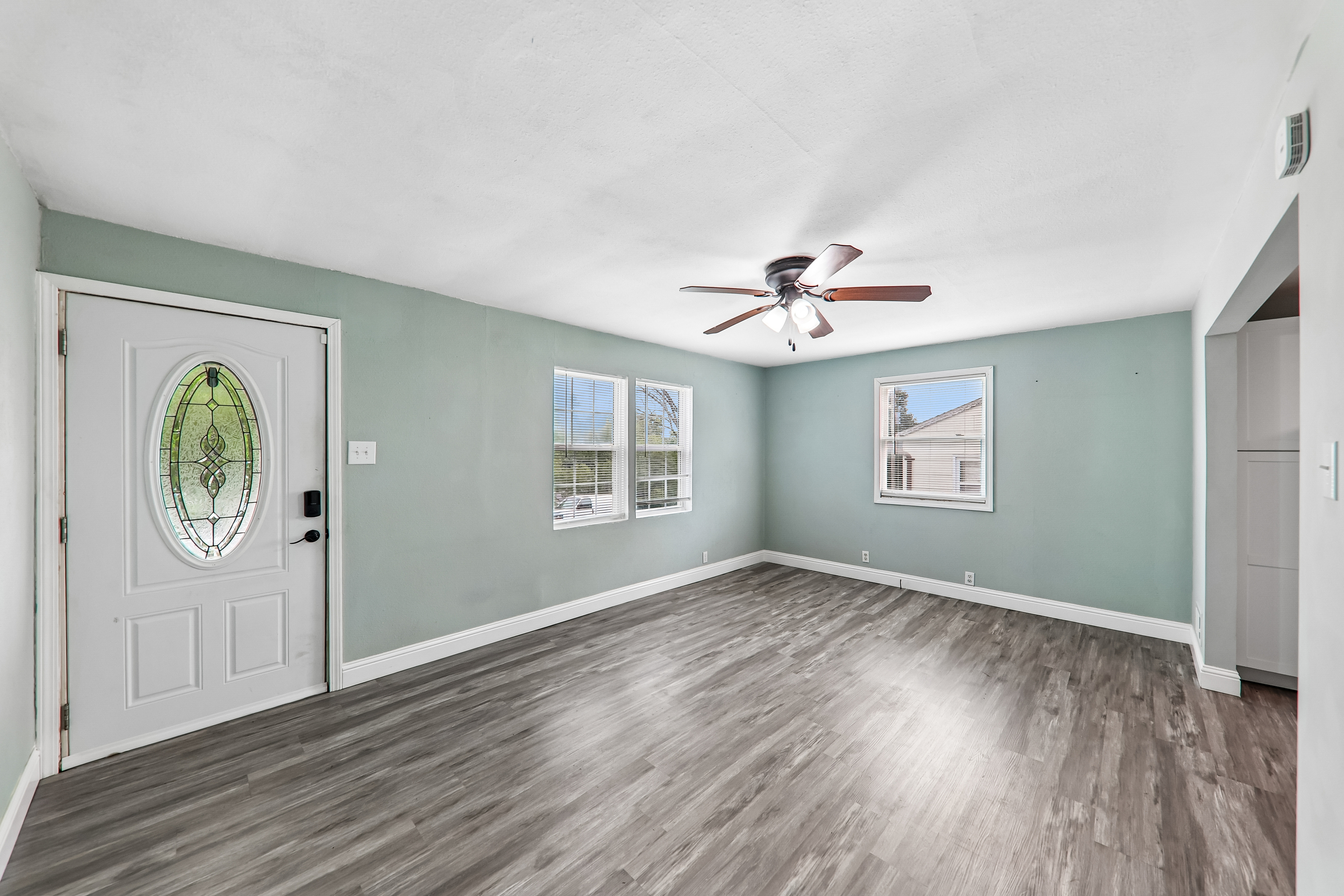 Photo 3 of 37 of 920 Maupin St, Saint Clair, MO