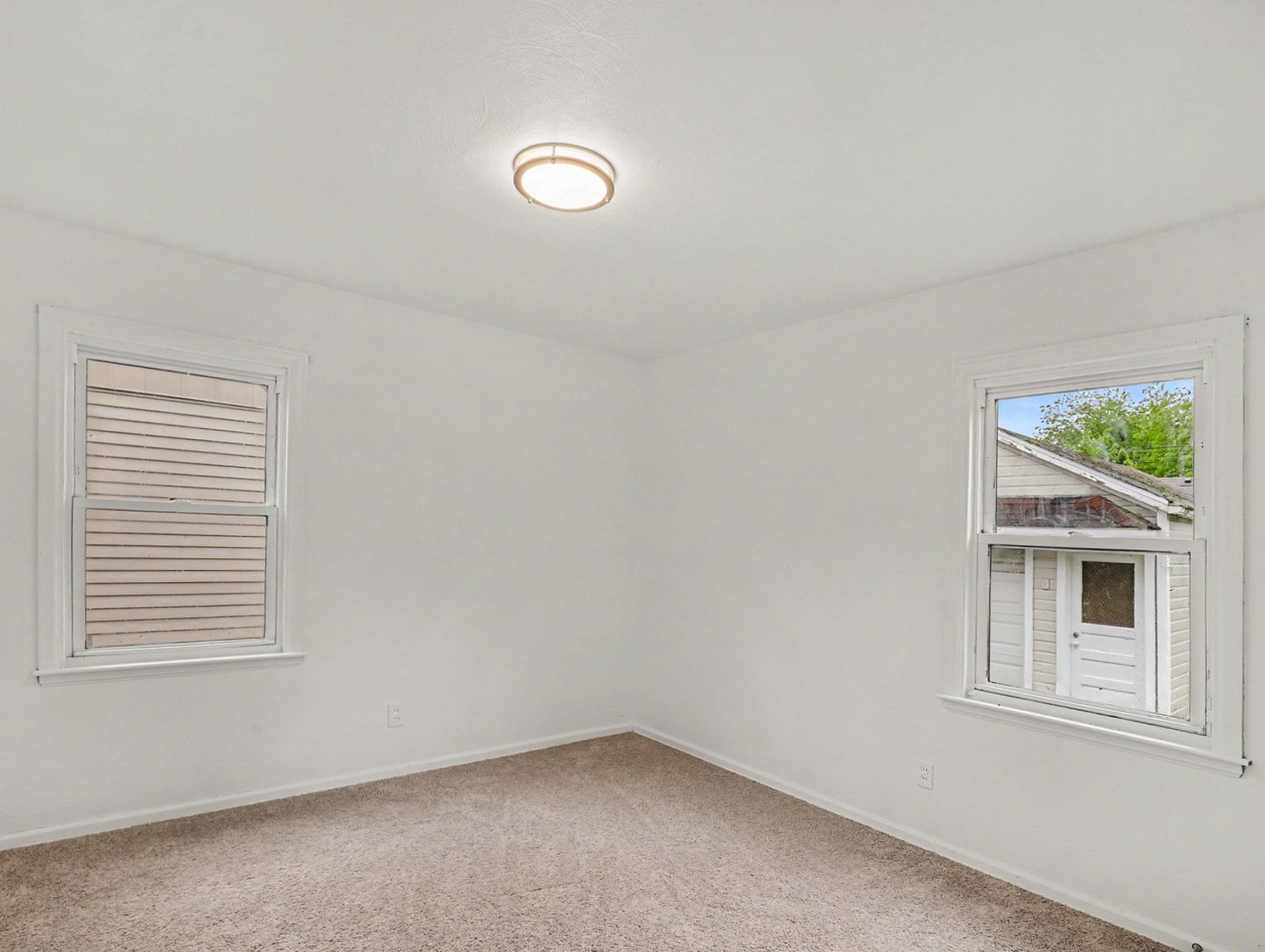 Photo 14 of 21 of 3439 Rushland Ave, Toledo, OH