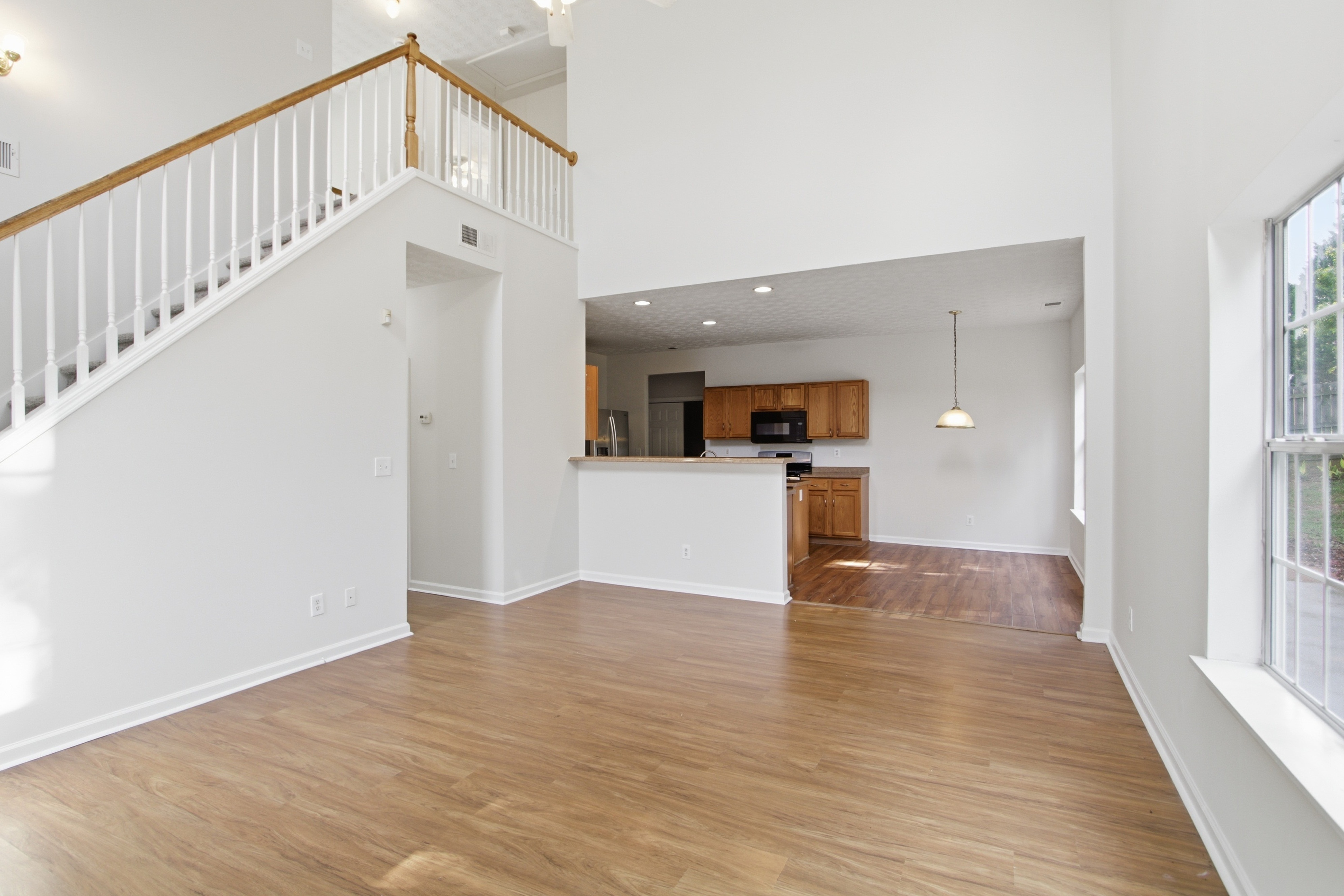 Photo 27 of 55 of 835 Shadow Lake Dr, Lithonia, GA