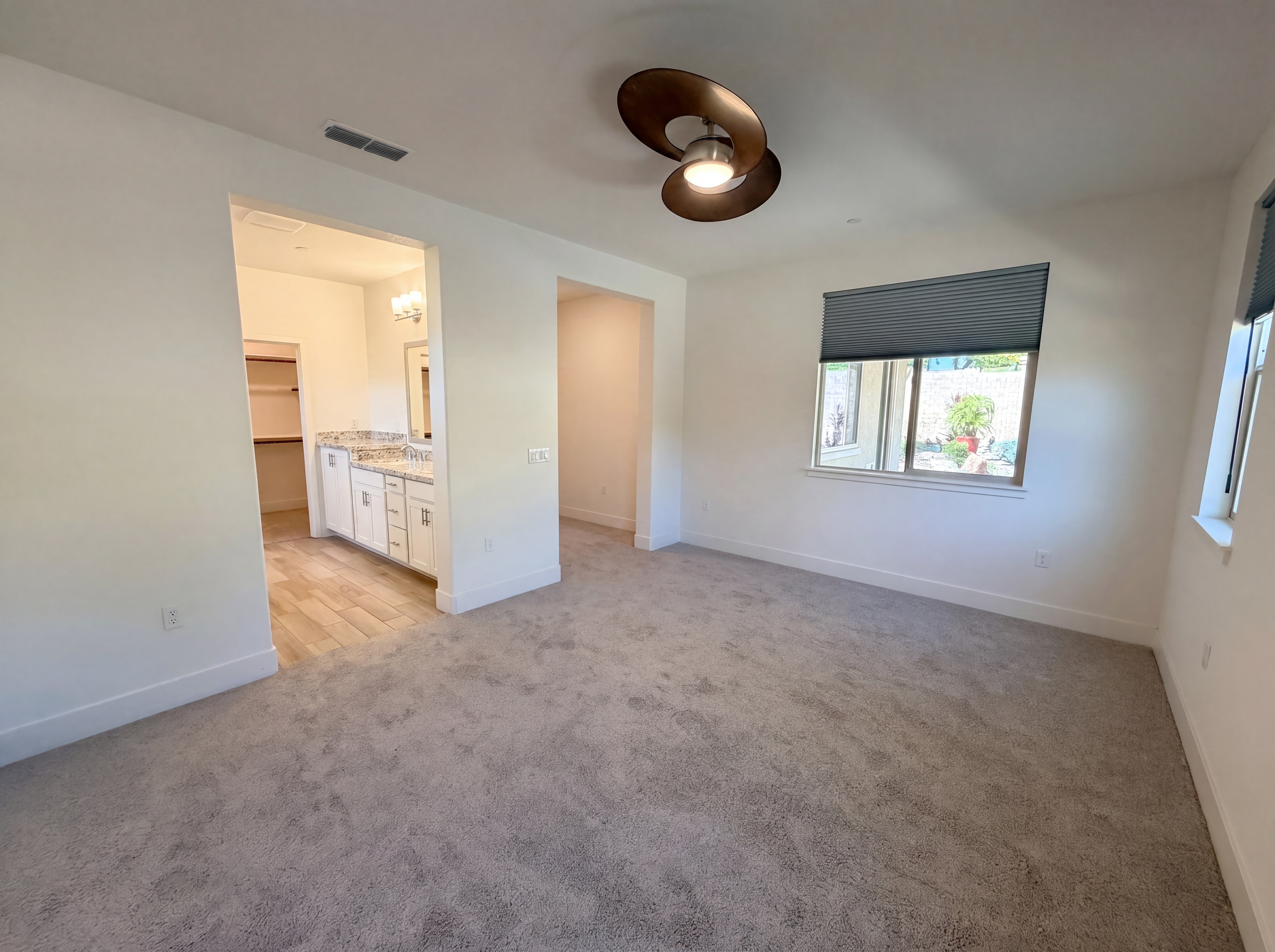 Photo 14 of 26 of 601 Evans Ct, El Dorado Hills, CA