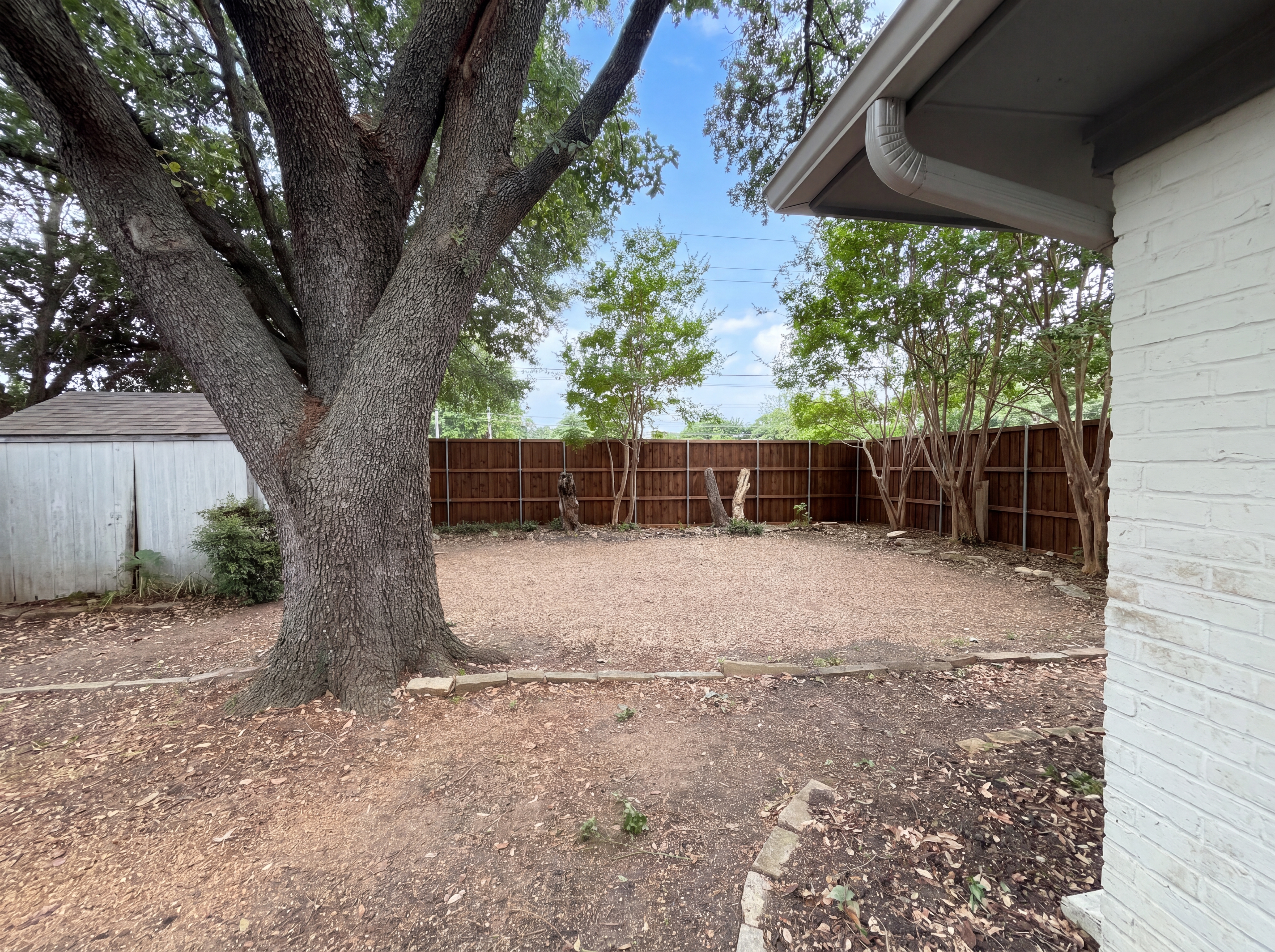 Photo 16 of 17 of 3717 Knob Hill Dr, Plano, TX