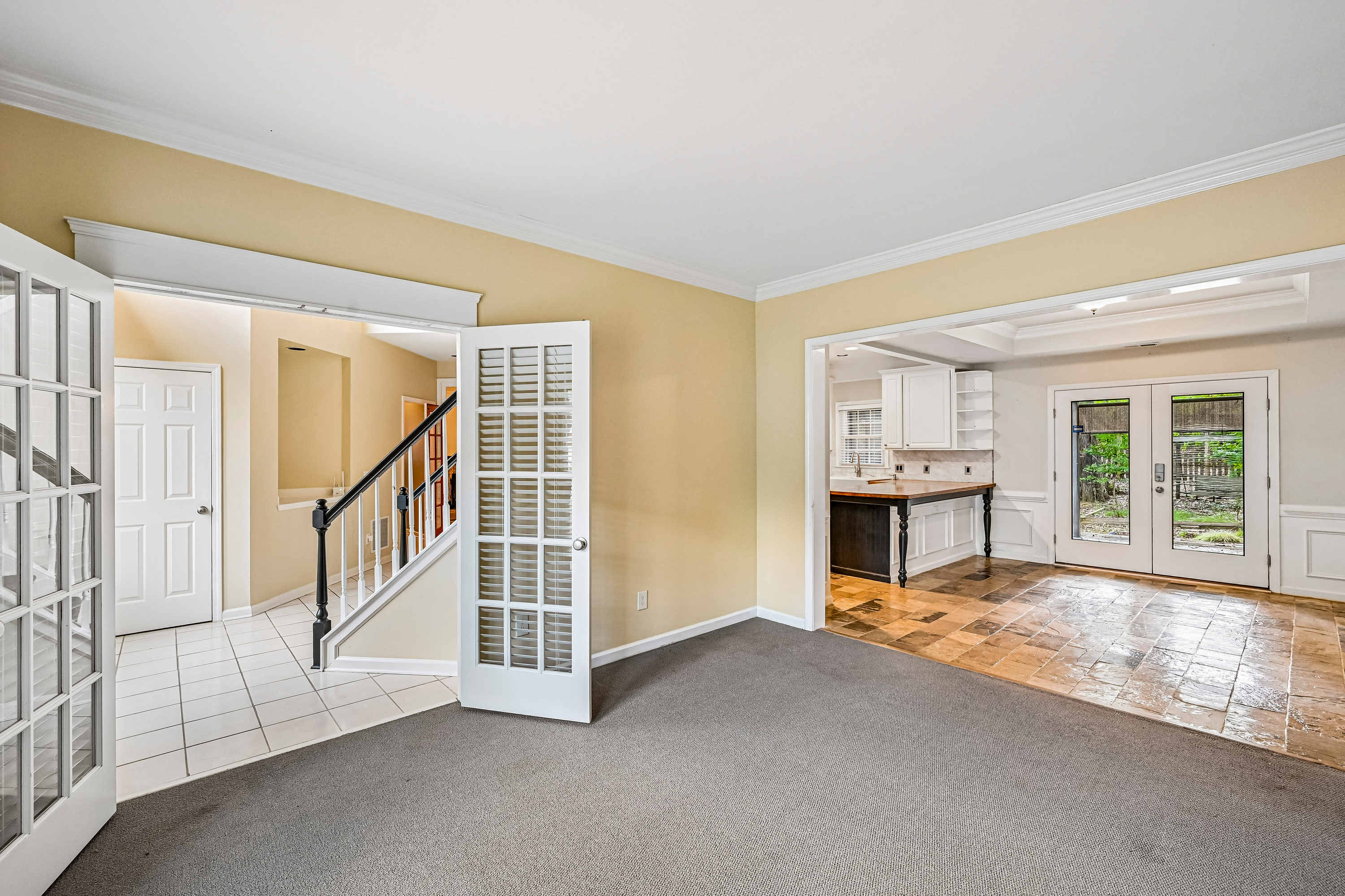 Photo 14 of 43 of 8590 River Walk Lndg, Johns Creek, GA