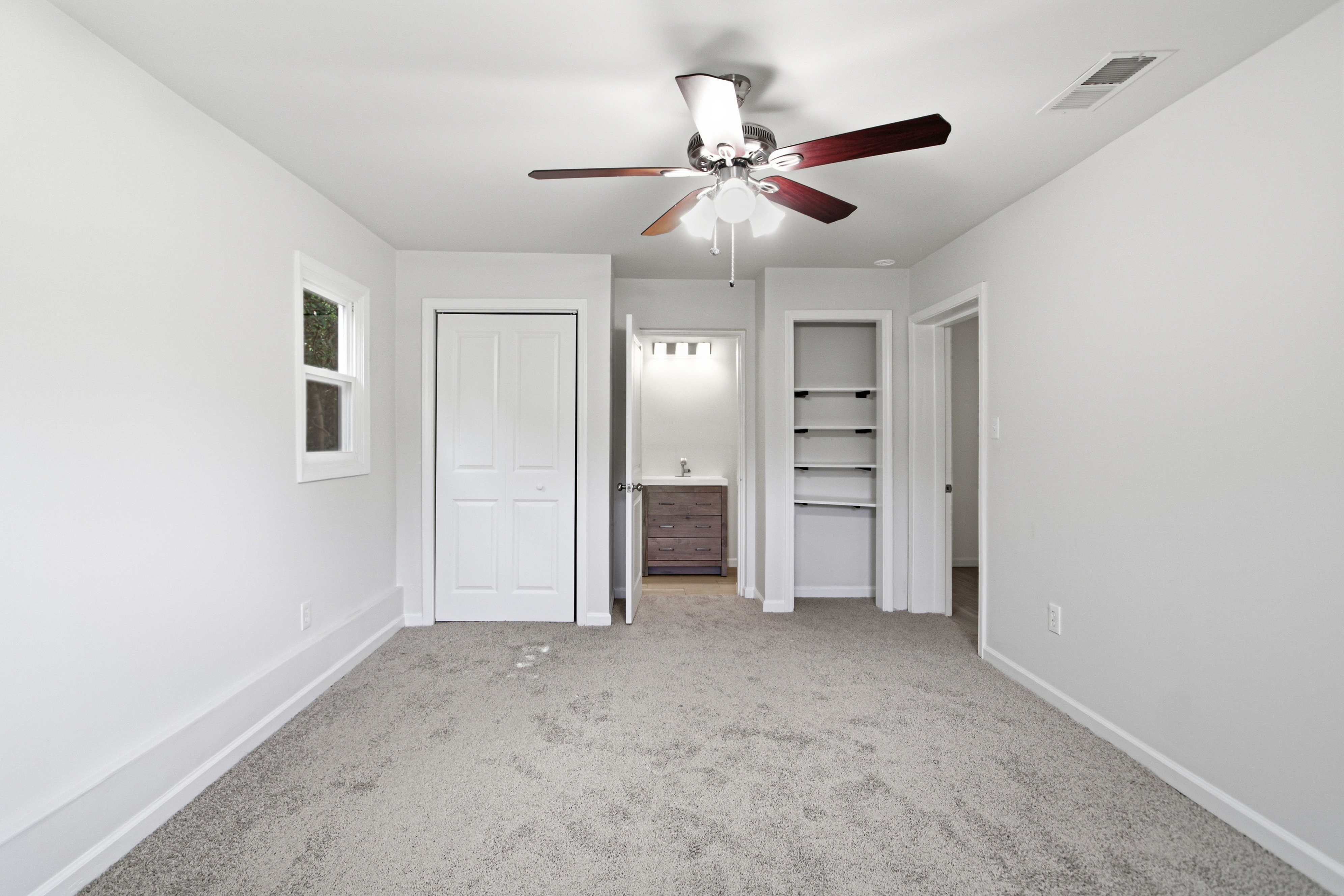 Photo 15 of 26 of 414 Paulding Ln, Dallas, GA