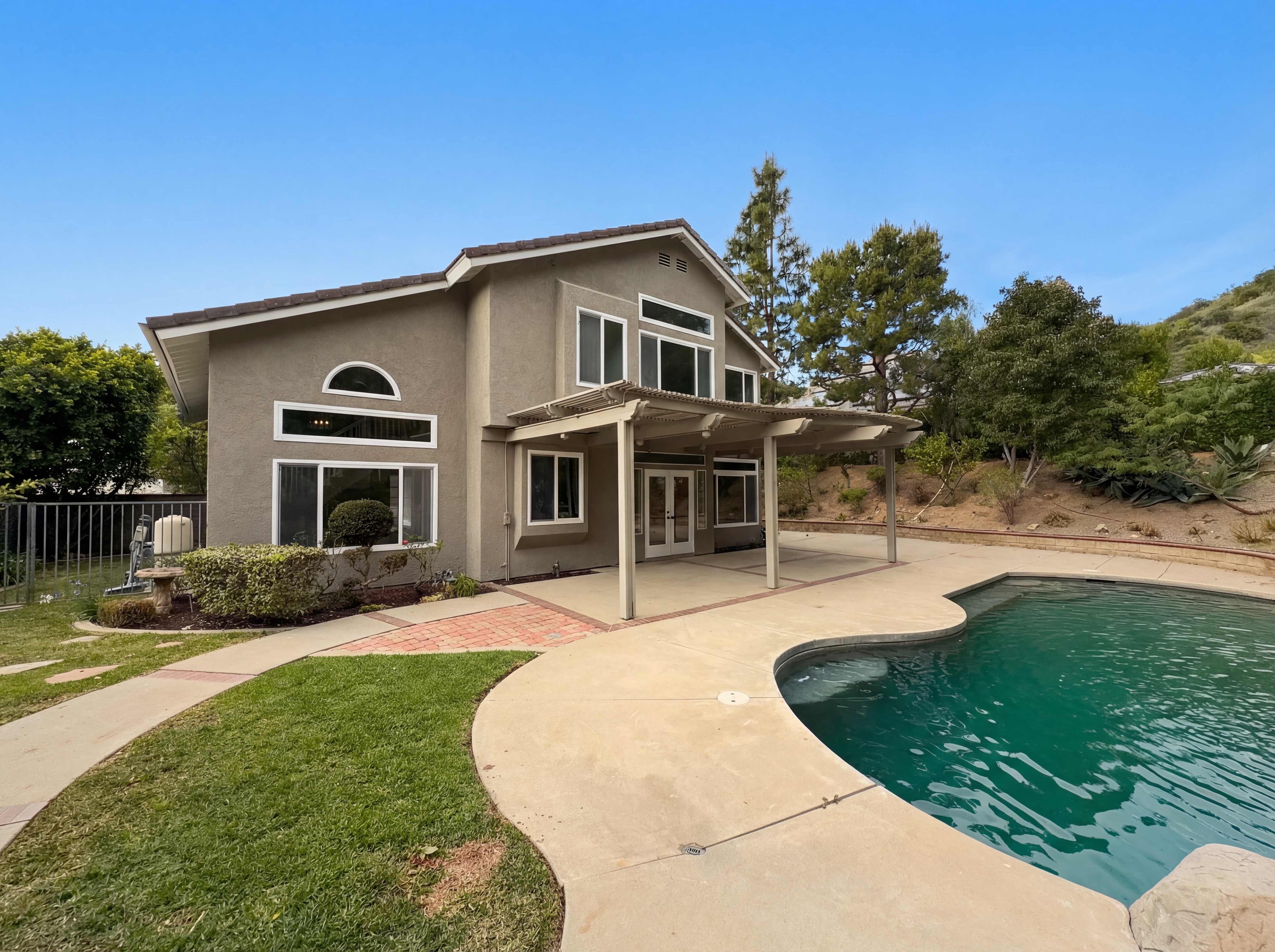 Photo 5 of 30 of 3810 San Antonio Rd, Yorba Linda, CA