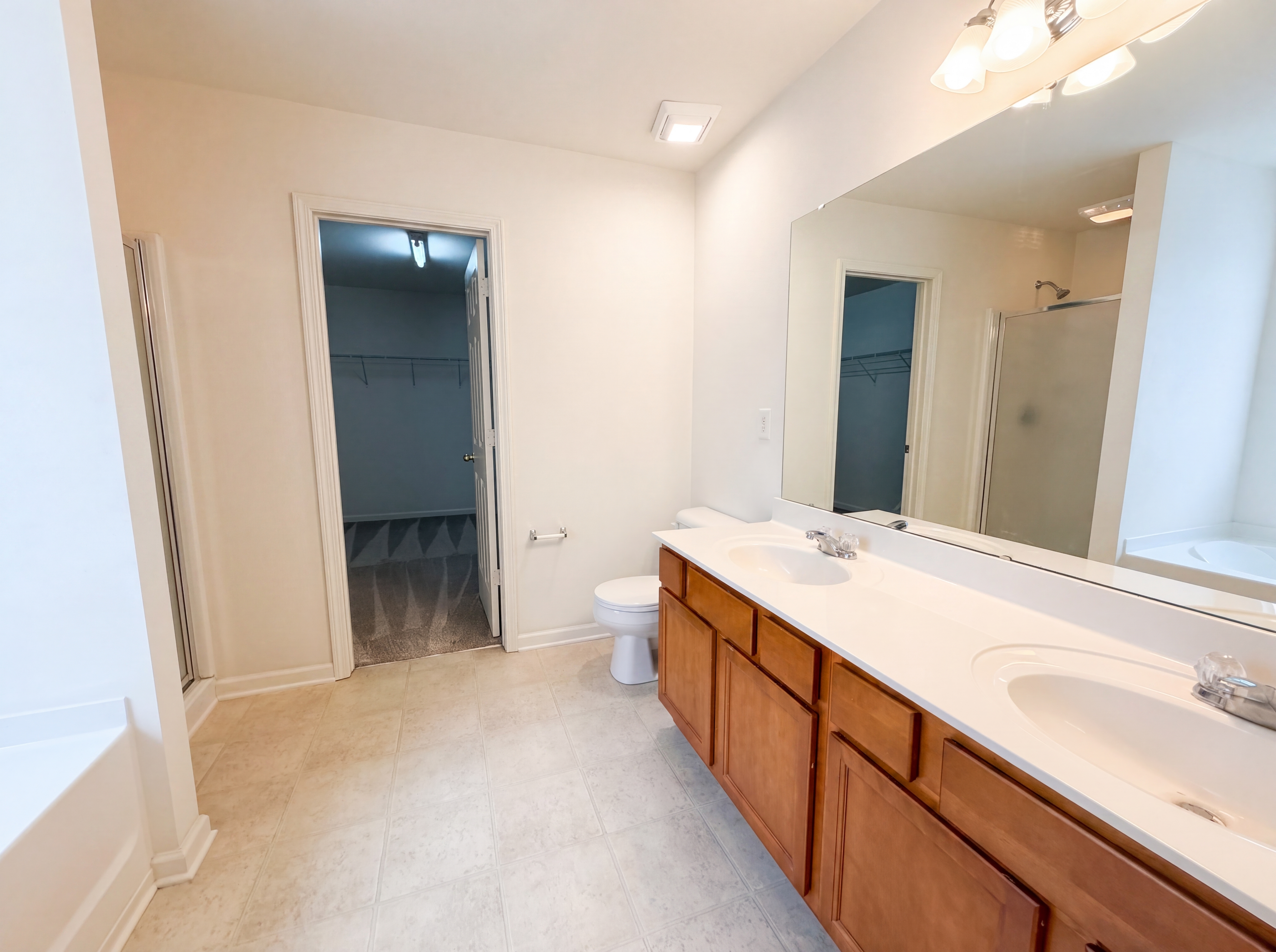 Photo 6 of 18 of 221 Sycamore Creek Rd, Fort Mill, SC