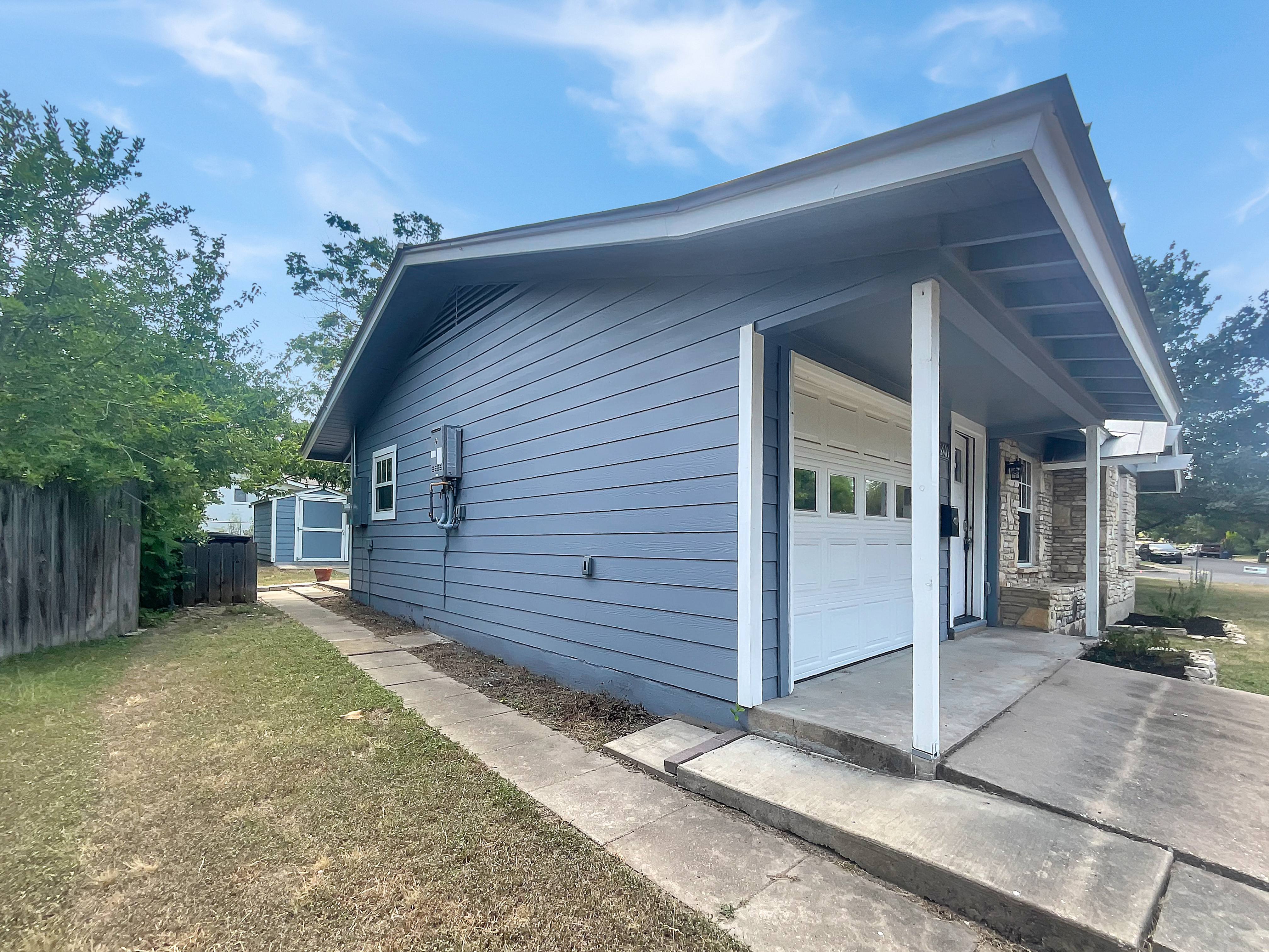 Photo 18 of 21 of 8801 Parkfield Dr, Austin, TX