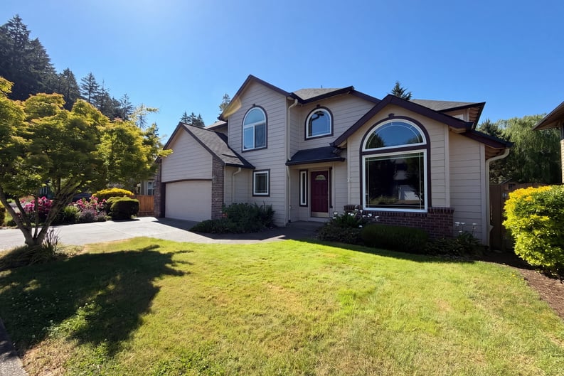 Property photo 1 of 5880 SE Snowberry Ct