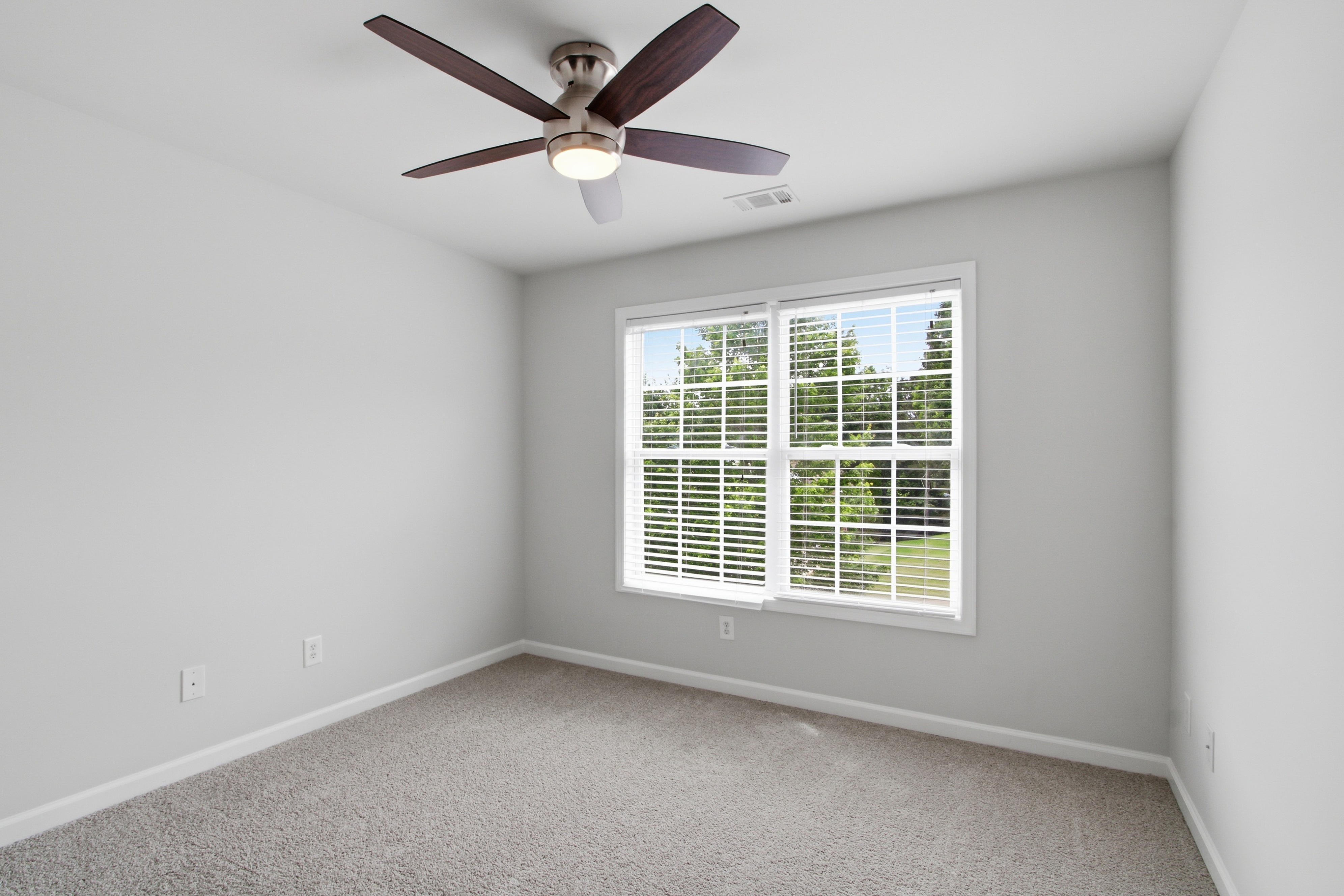 Photo 19 of 46 of 30 Roberson Dr NE, Cartersville, GA