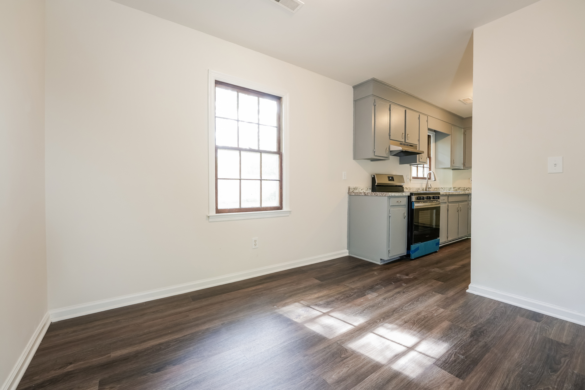 Photo 6 of 18 of 313 Water Oak Dr, Goose Creek, SC