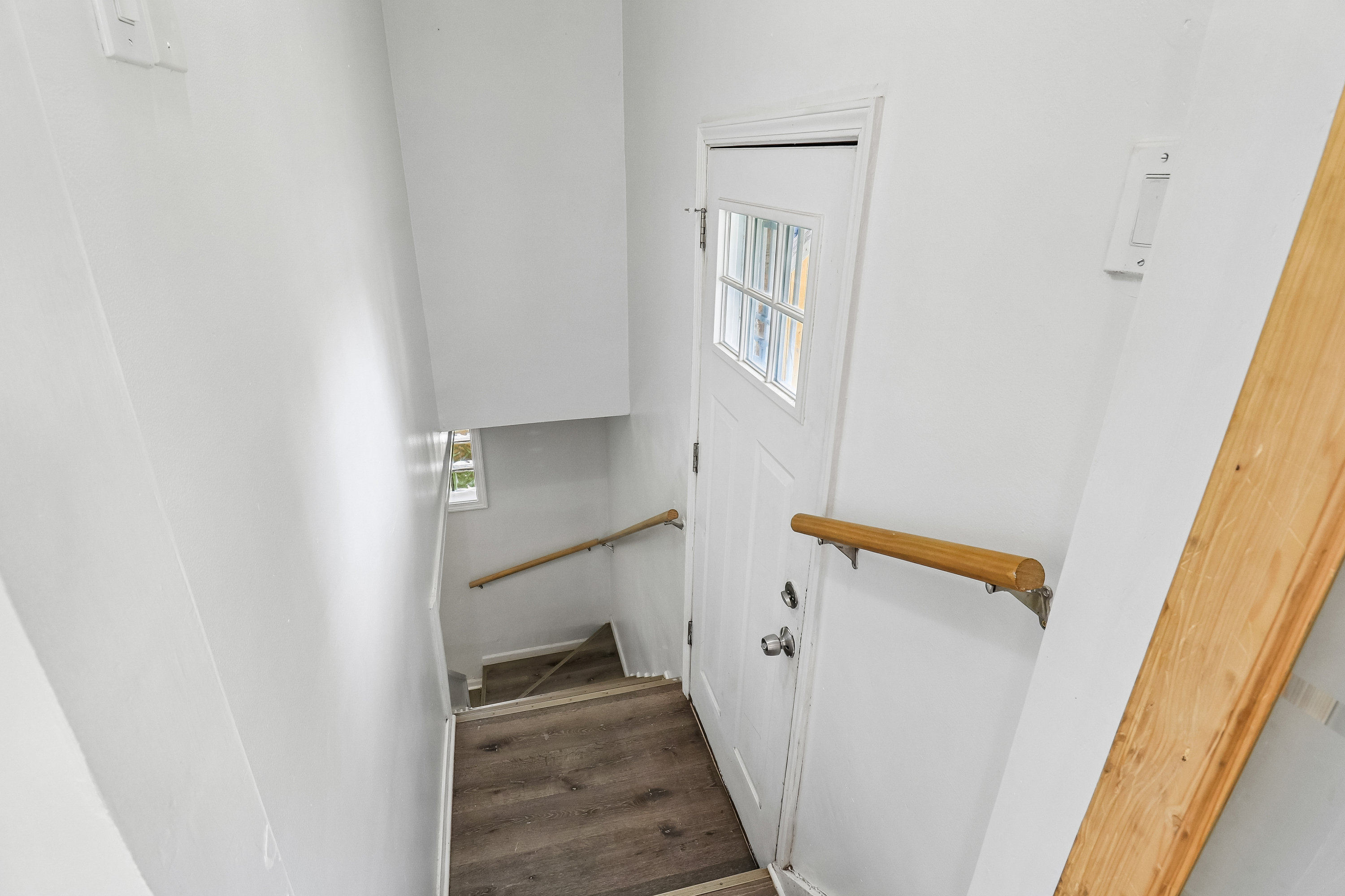 Photo 21 of 41 of 1107 W 101st St, Chicago, IL