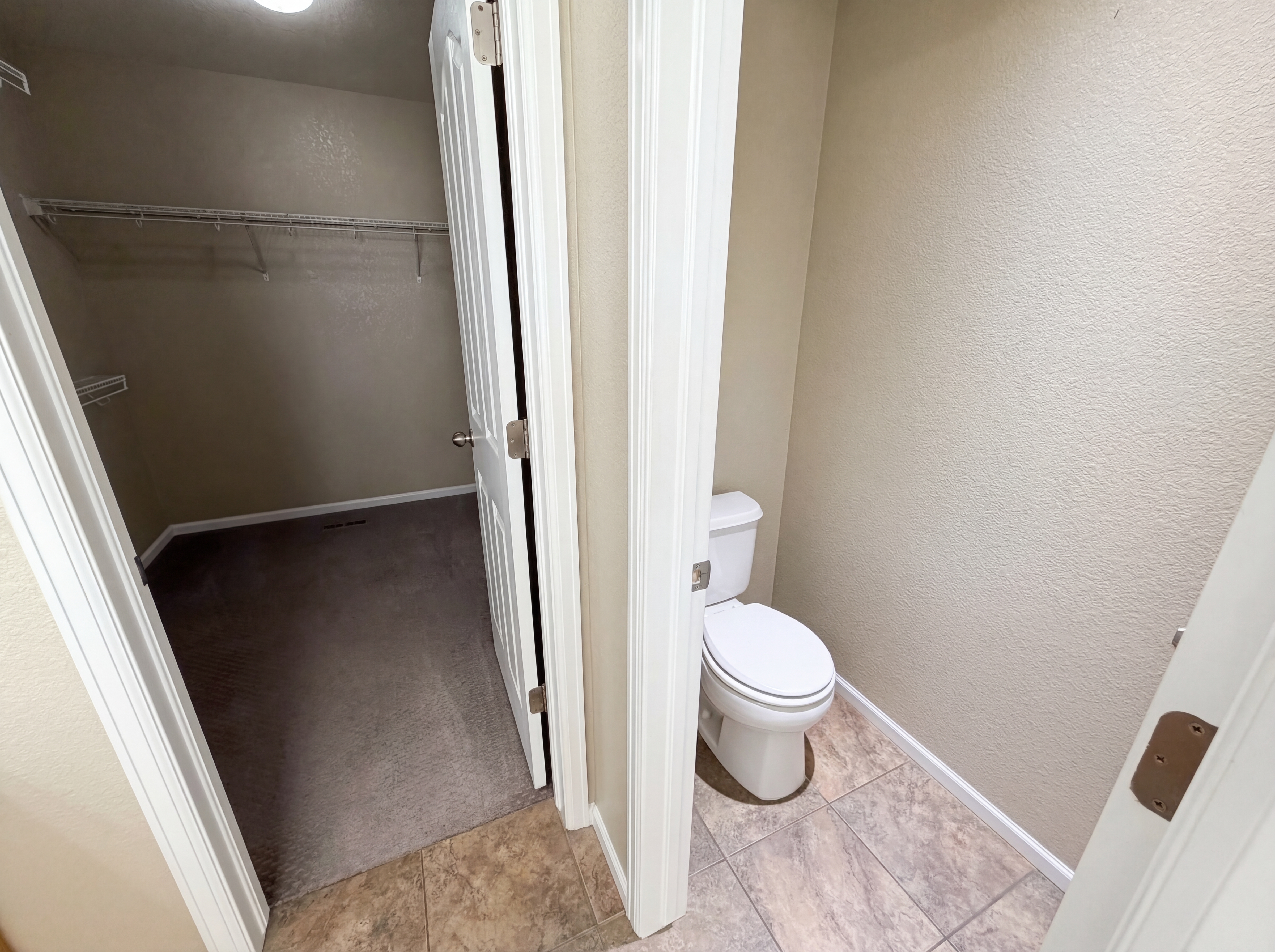 Photo 21 of 36 of 10049 Southlawn Cir, Commerce City, CO