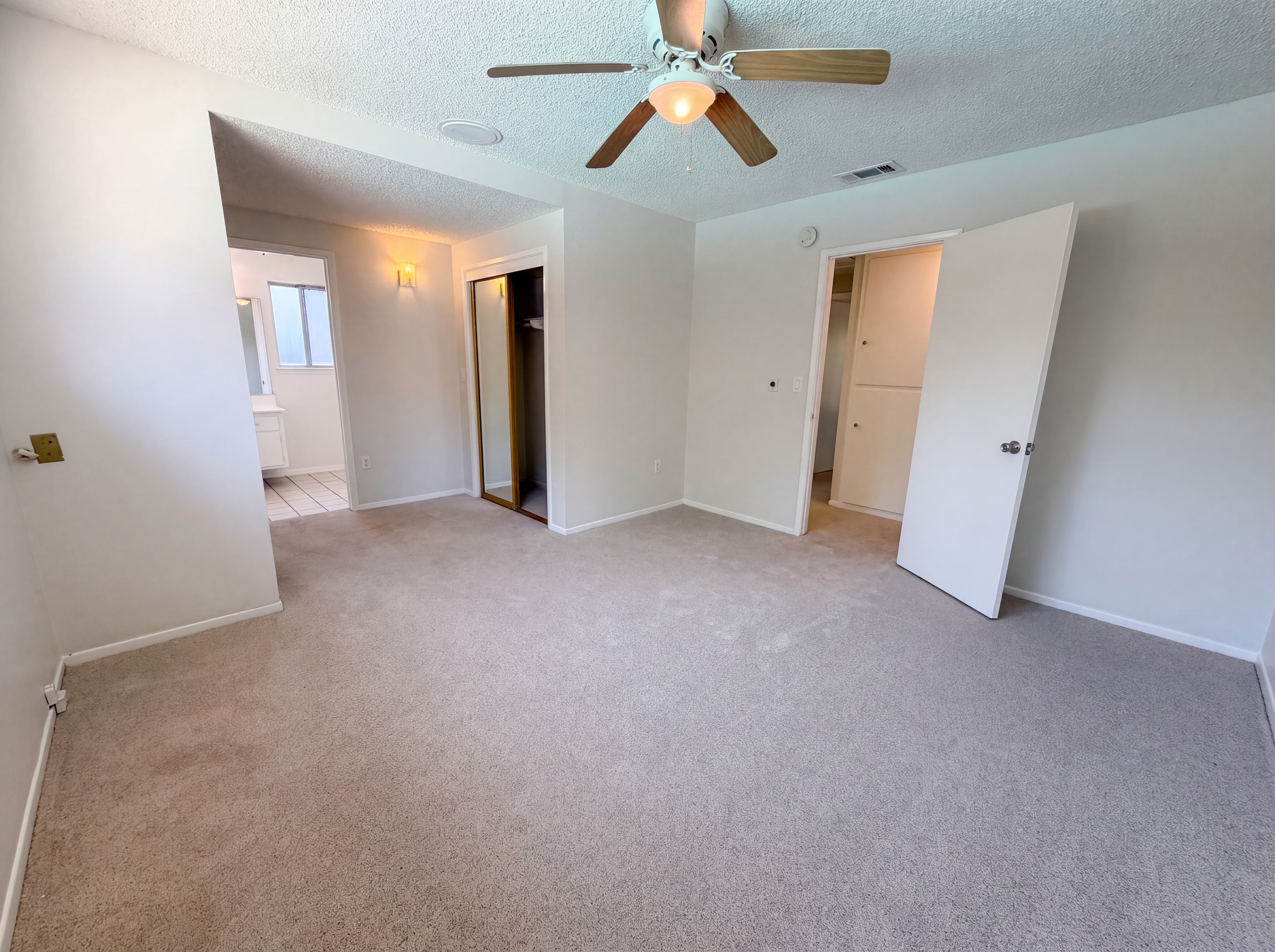 Photo 14 of 20 of 5947 Arden Ave, Highland, CA