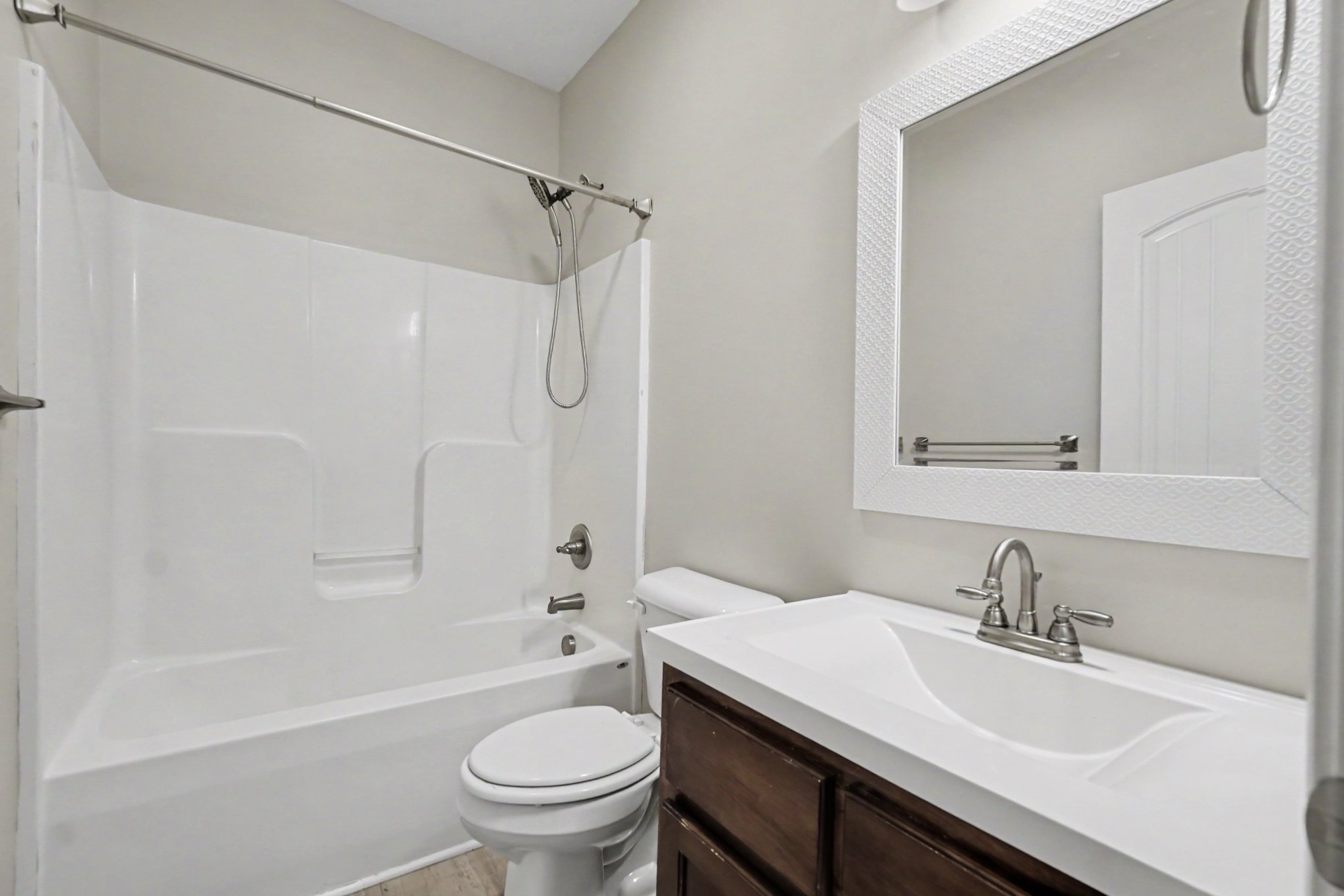 Photo 14 of 20 of 3000 Noble Ct, Waco, KY