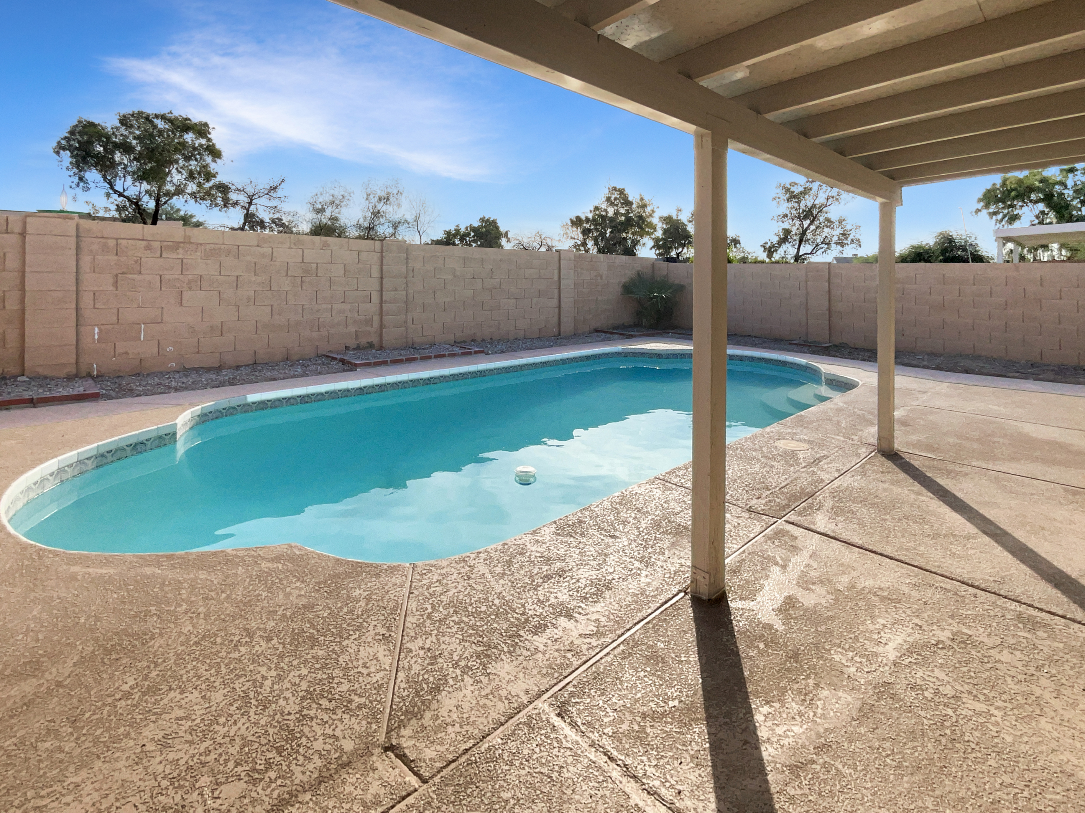Photo 6 of 19 of 2015 N Villas Ln, Chandler, AZ
