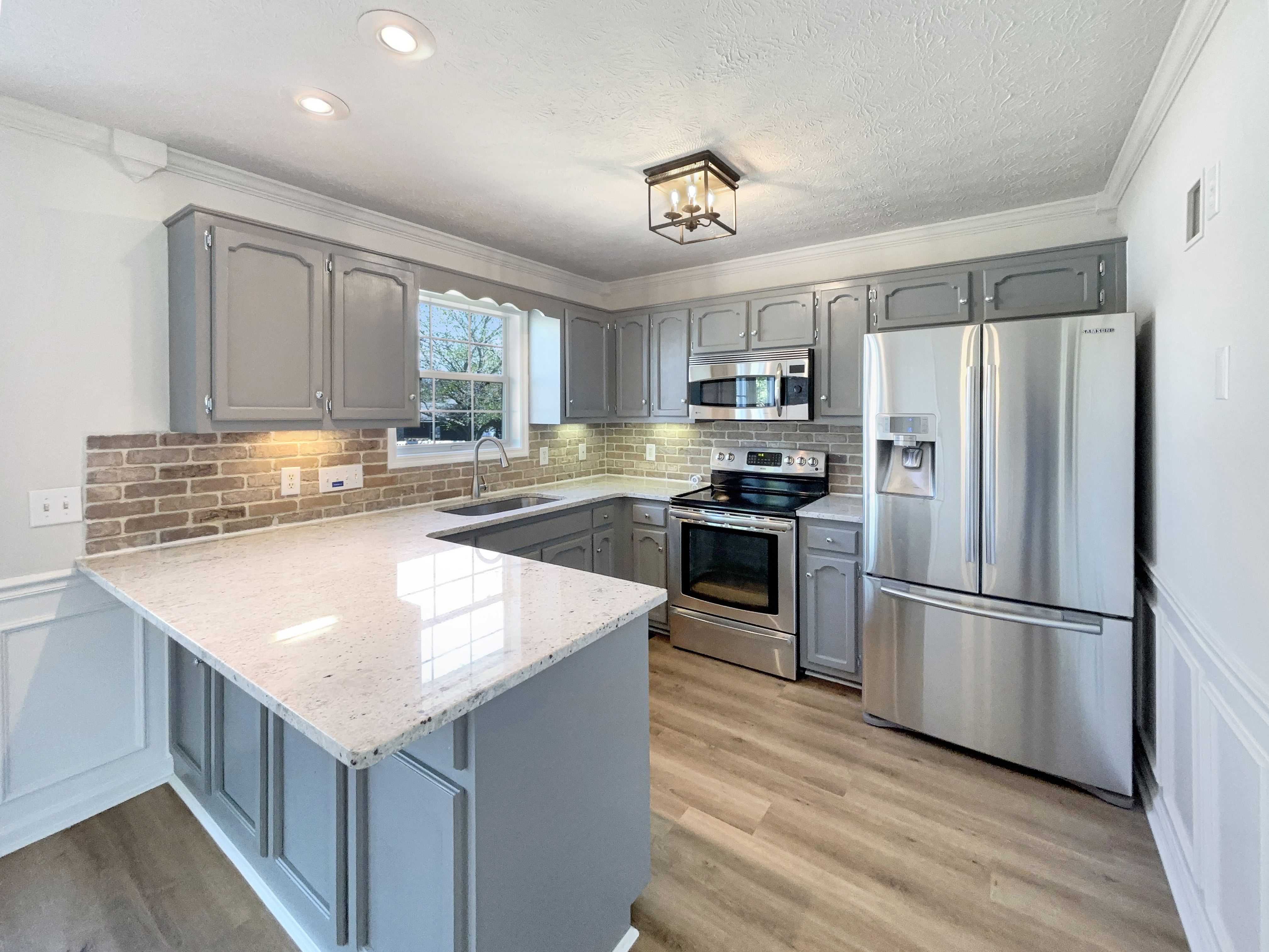 Photo 6 of 21 of 104 Hunterwood Dr, White House, TN