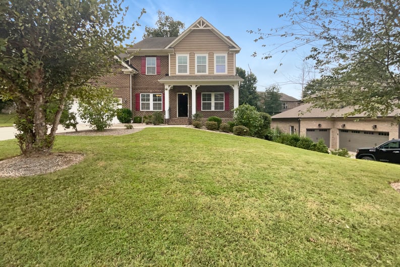 Property photo 1 of 705 Old Cove Rd