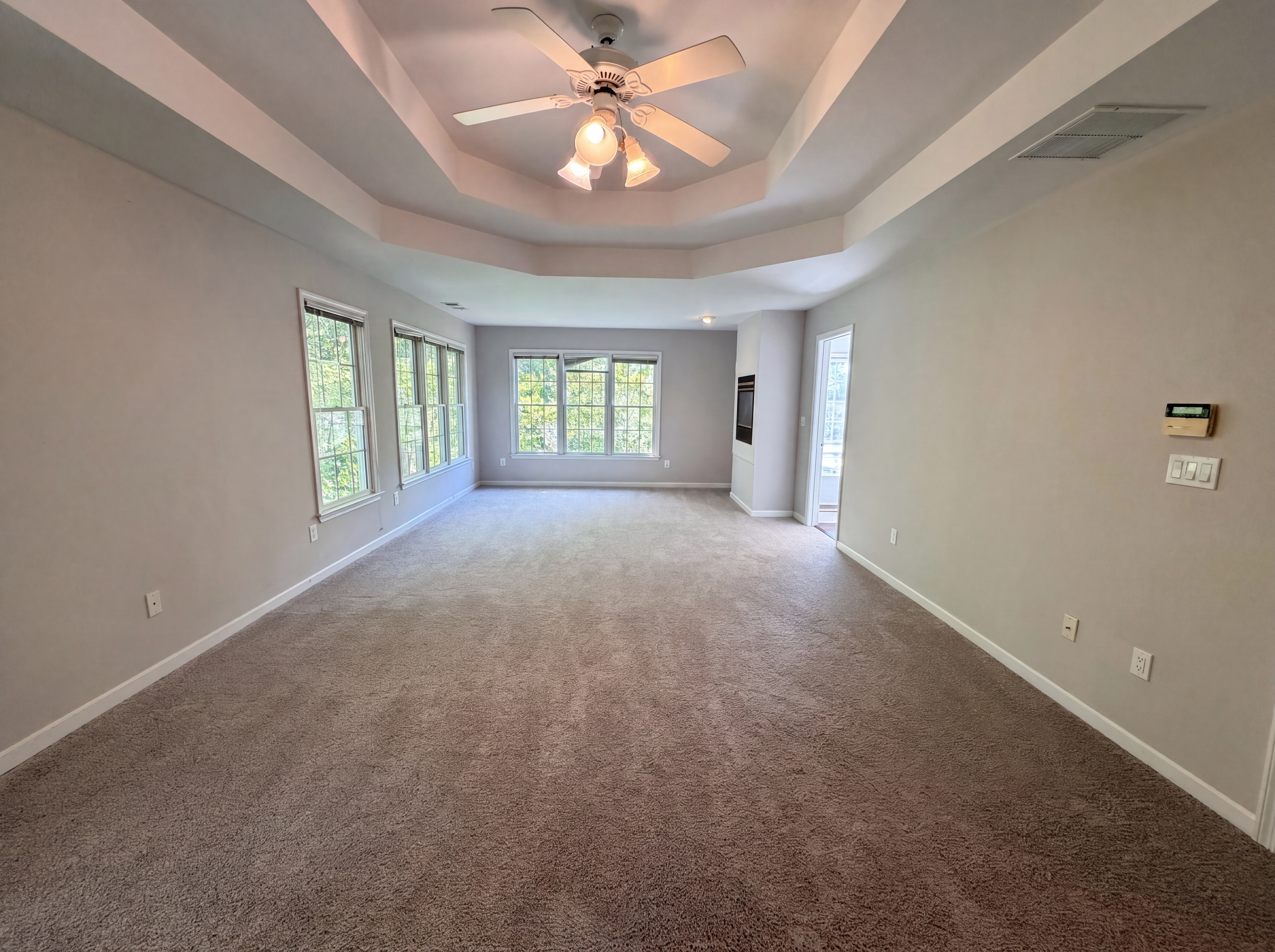 Photo 4 of 20 of 4770 Feather Creek Ct, Stone Mountain, GA