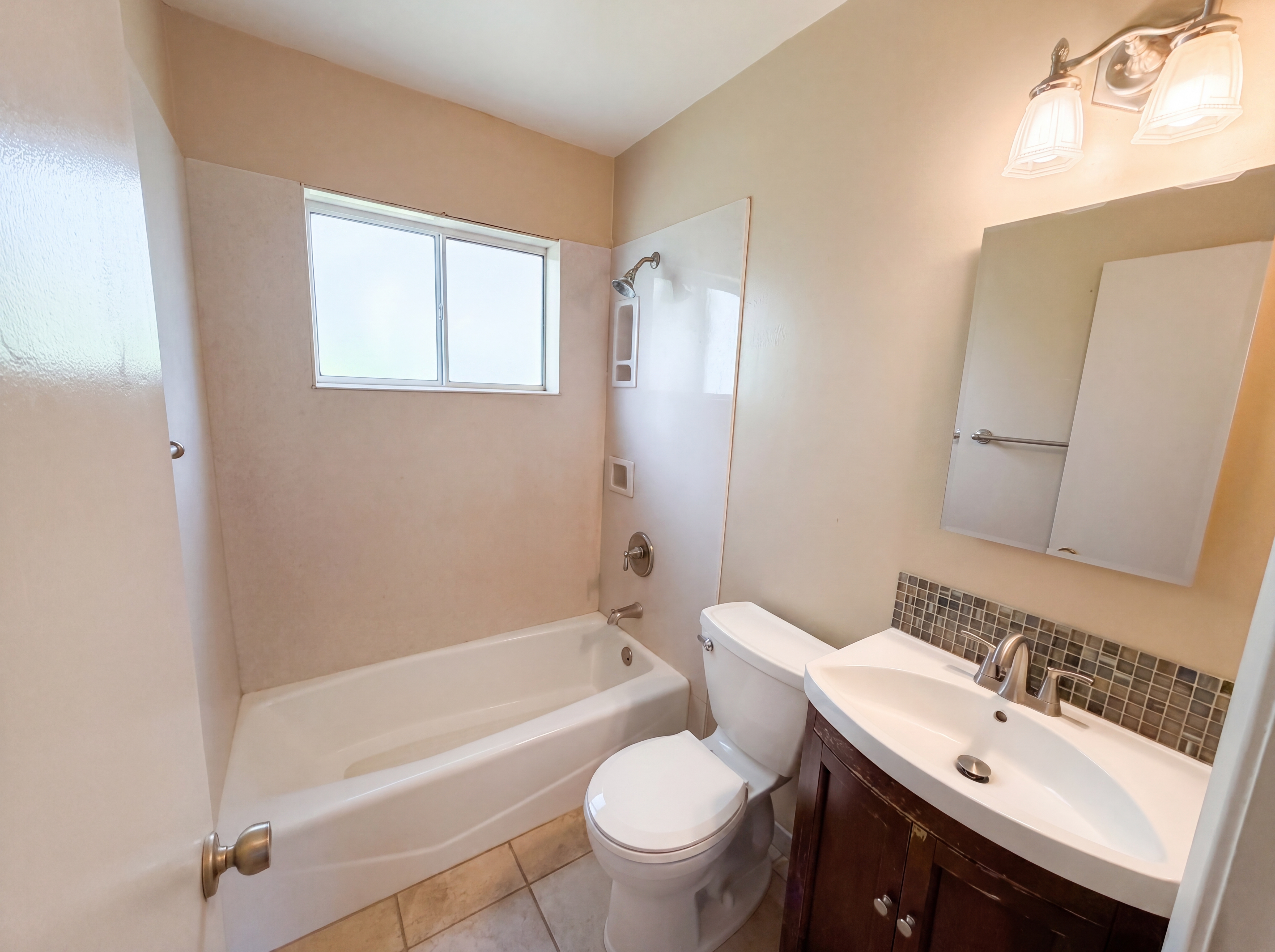 Photo 13 of 25 of 6611 E Julia St, Tucson, AZ