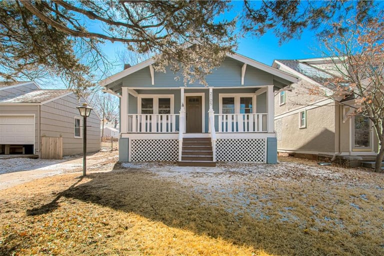 2105 W 73rd St, Prairie Village, KS 66208 Opendoor