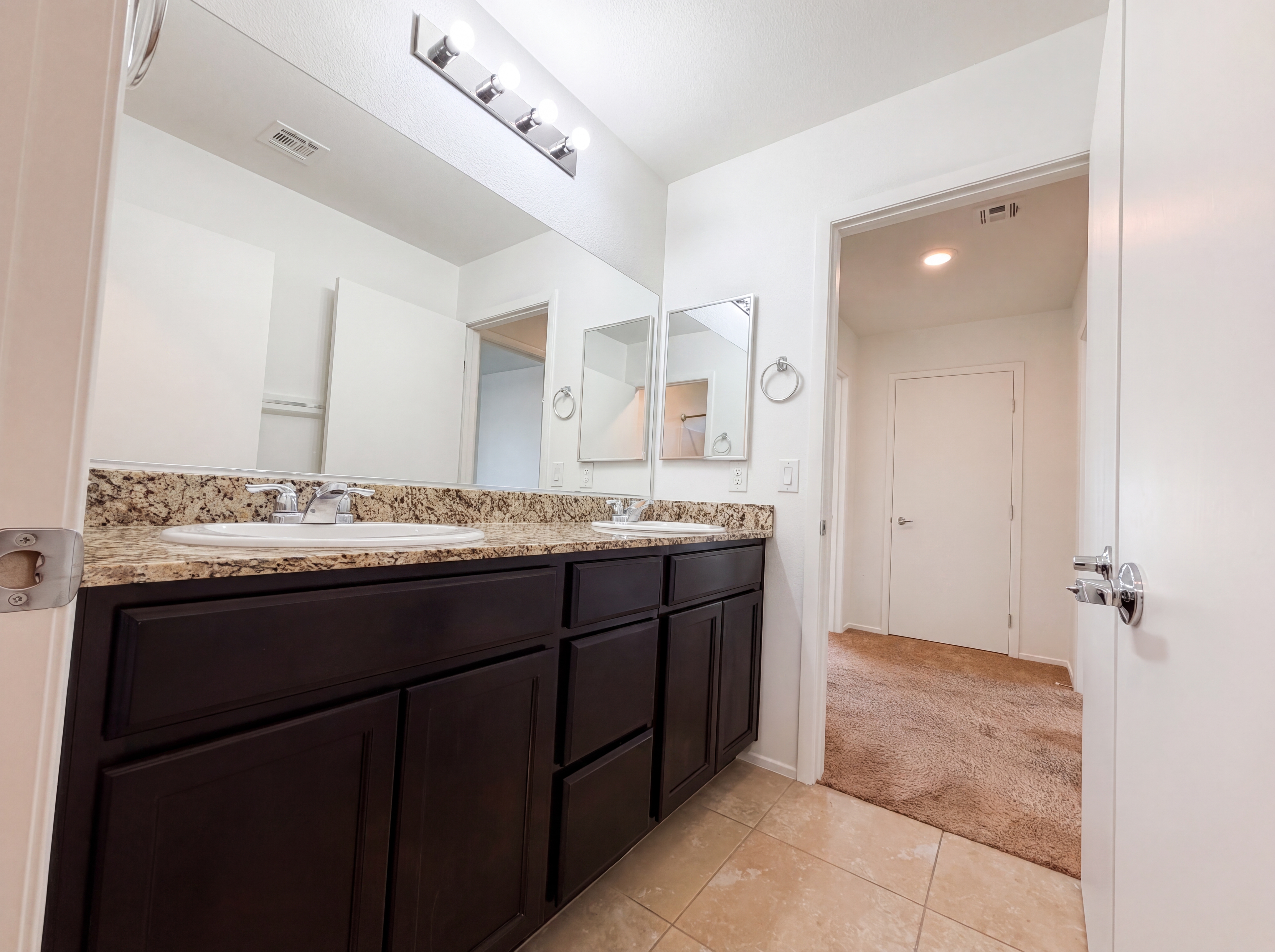 Photo 32 of 52 of 4036 White Opal St, Las Vegas, NV