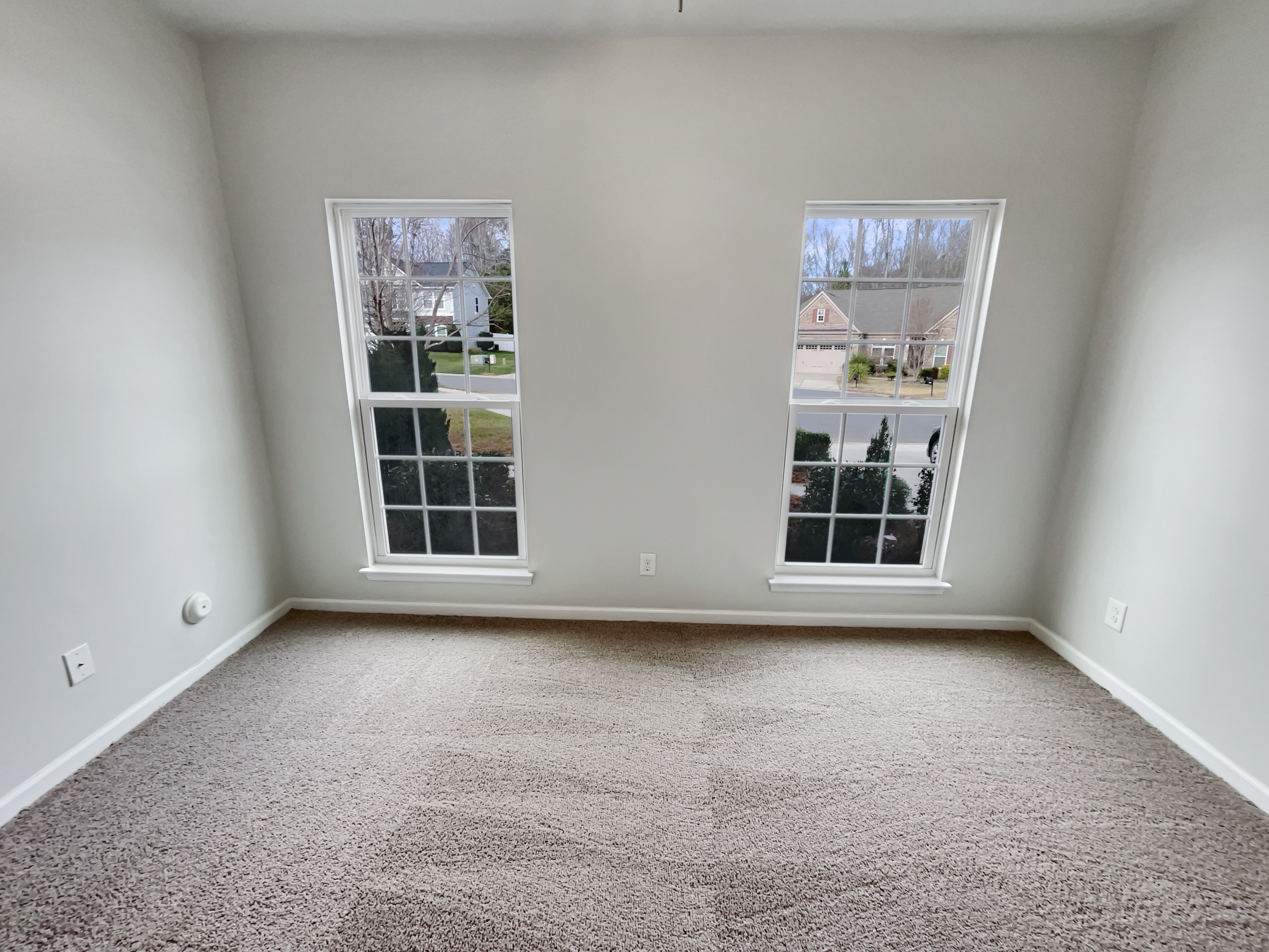 Photo 14 of 27 of 833 Westerland Ct, Gastonia, NC