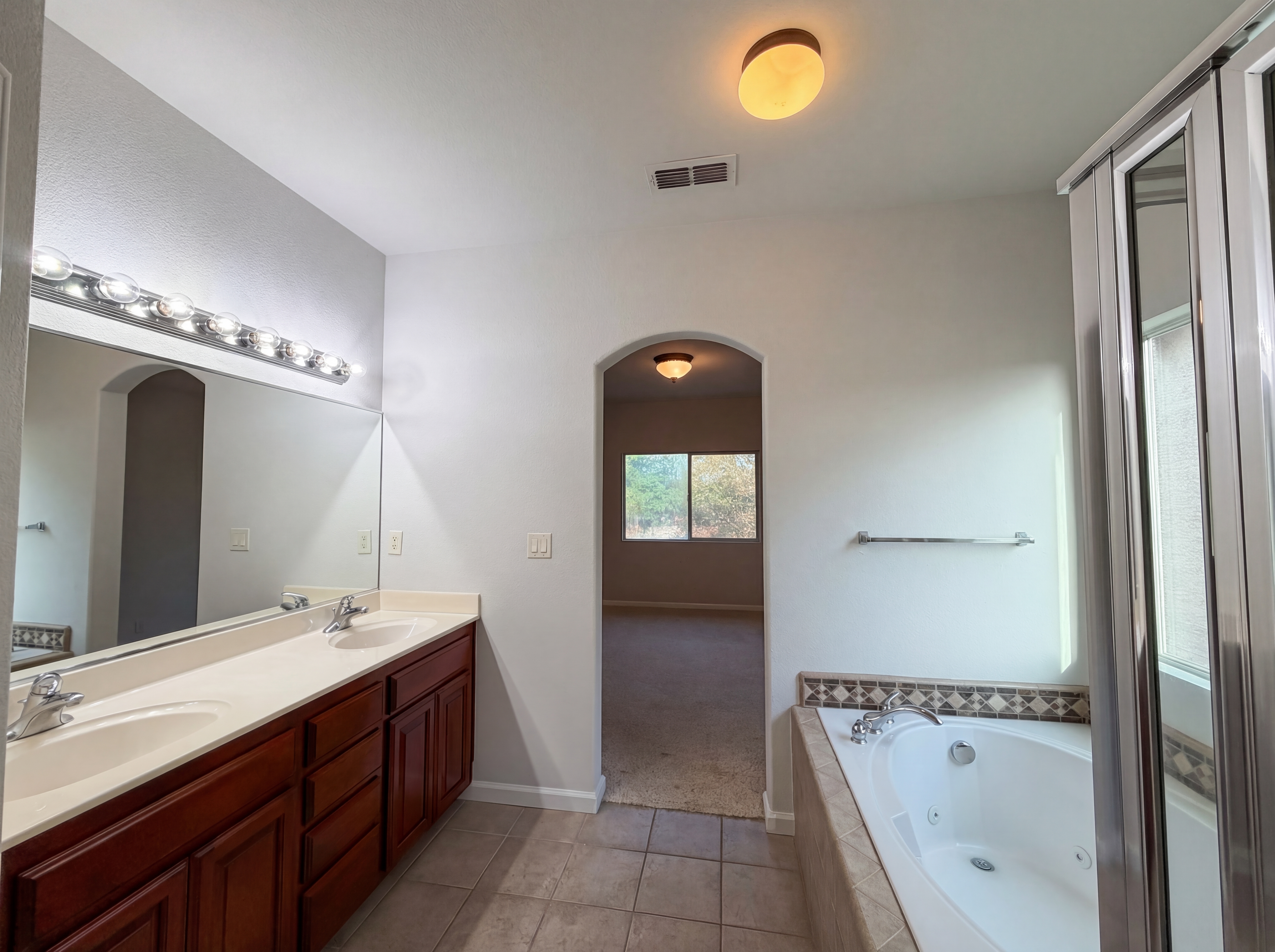 Photo 37 of 39 of 224 Pinecrest Ct, Roseville, CA