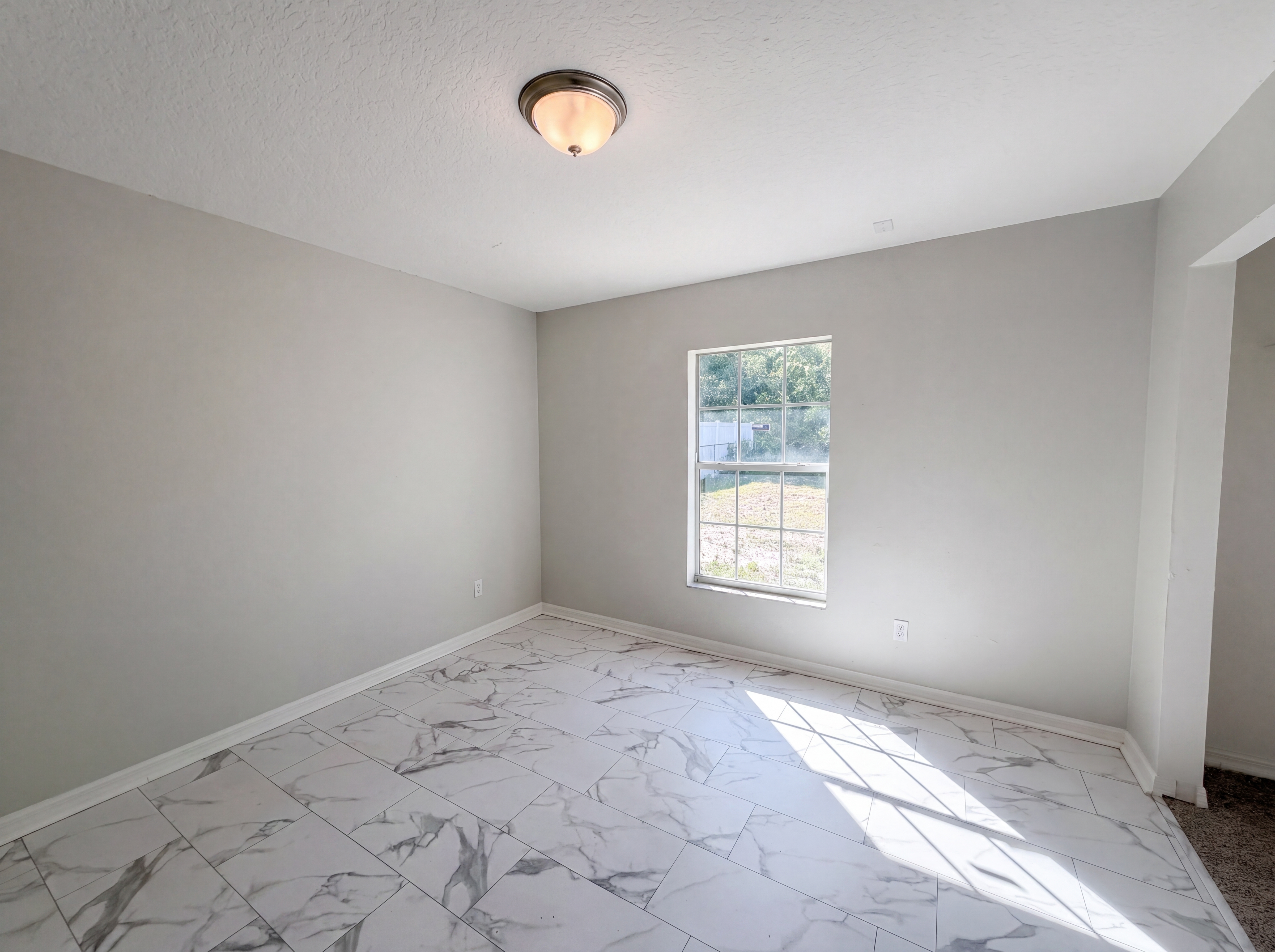 Photo 14 of 21 of 17052 SW 39th Cir, Ocala, FL