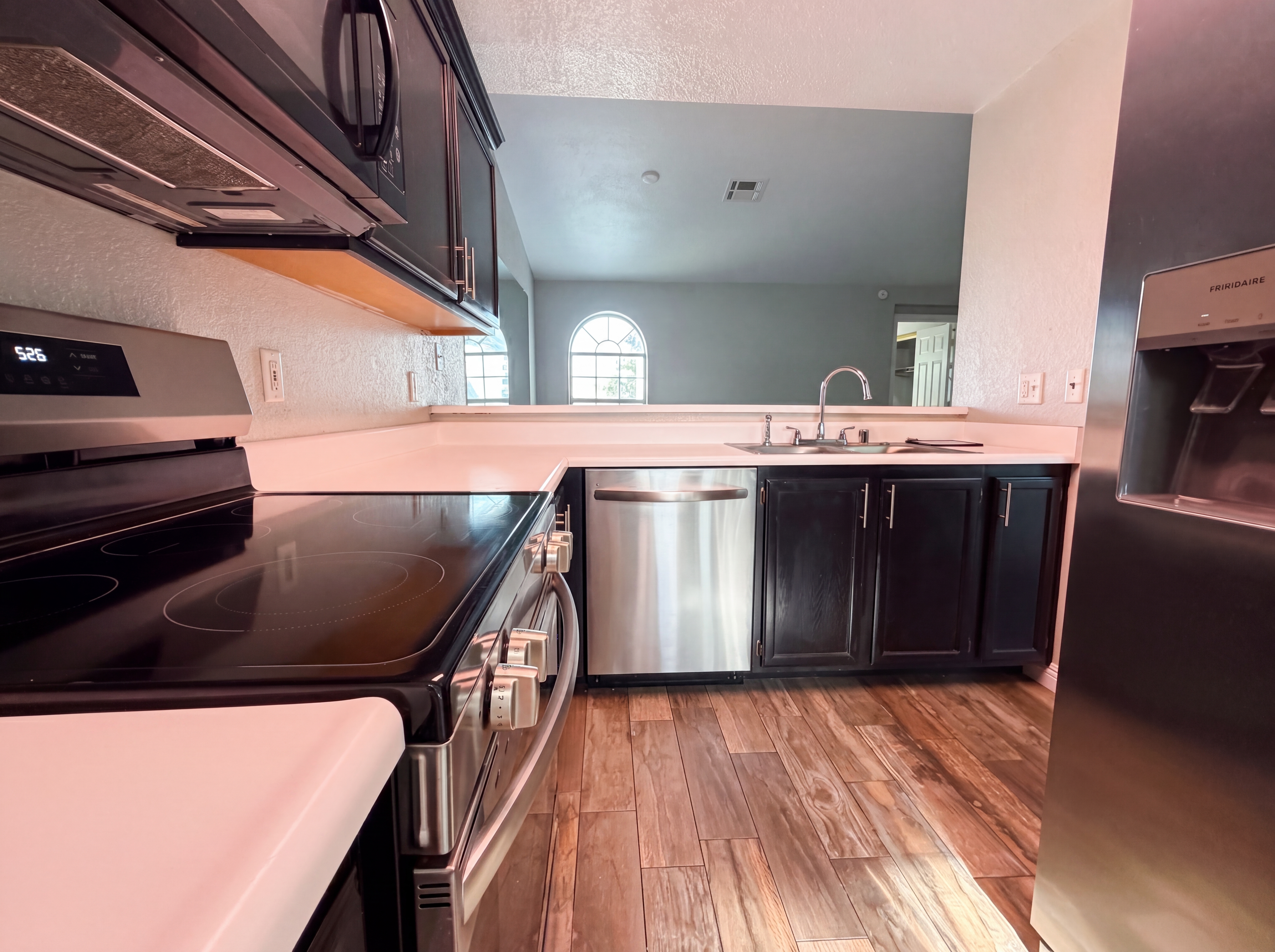Photo 2 of 22 of 1800 Edmond St, Las Vegas, NV
