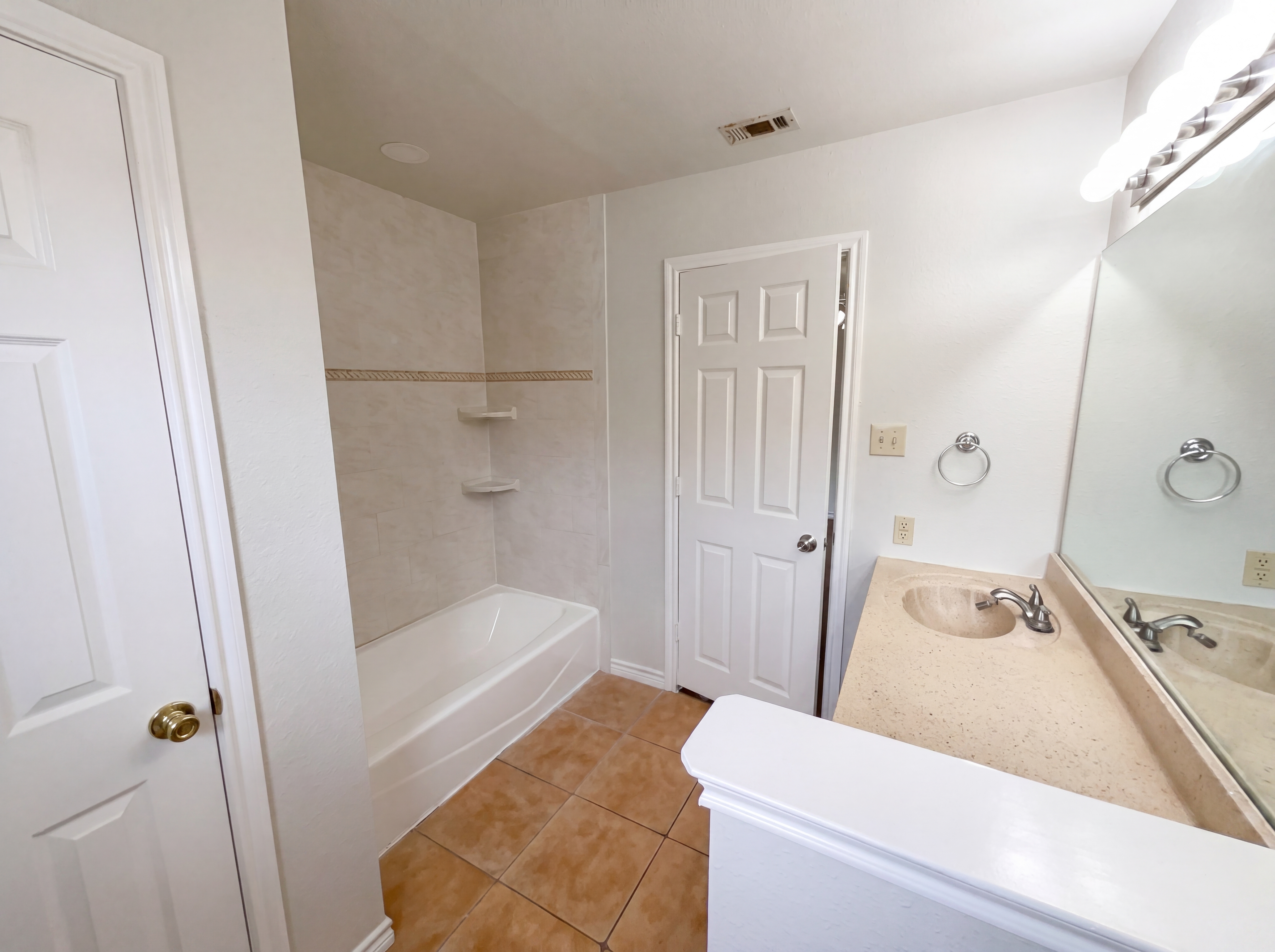 Photo 14 of 17 of 7222 Artisan Ln, San Antonio, TX