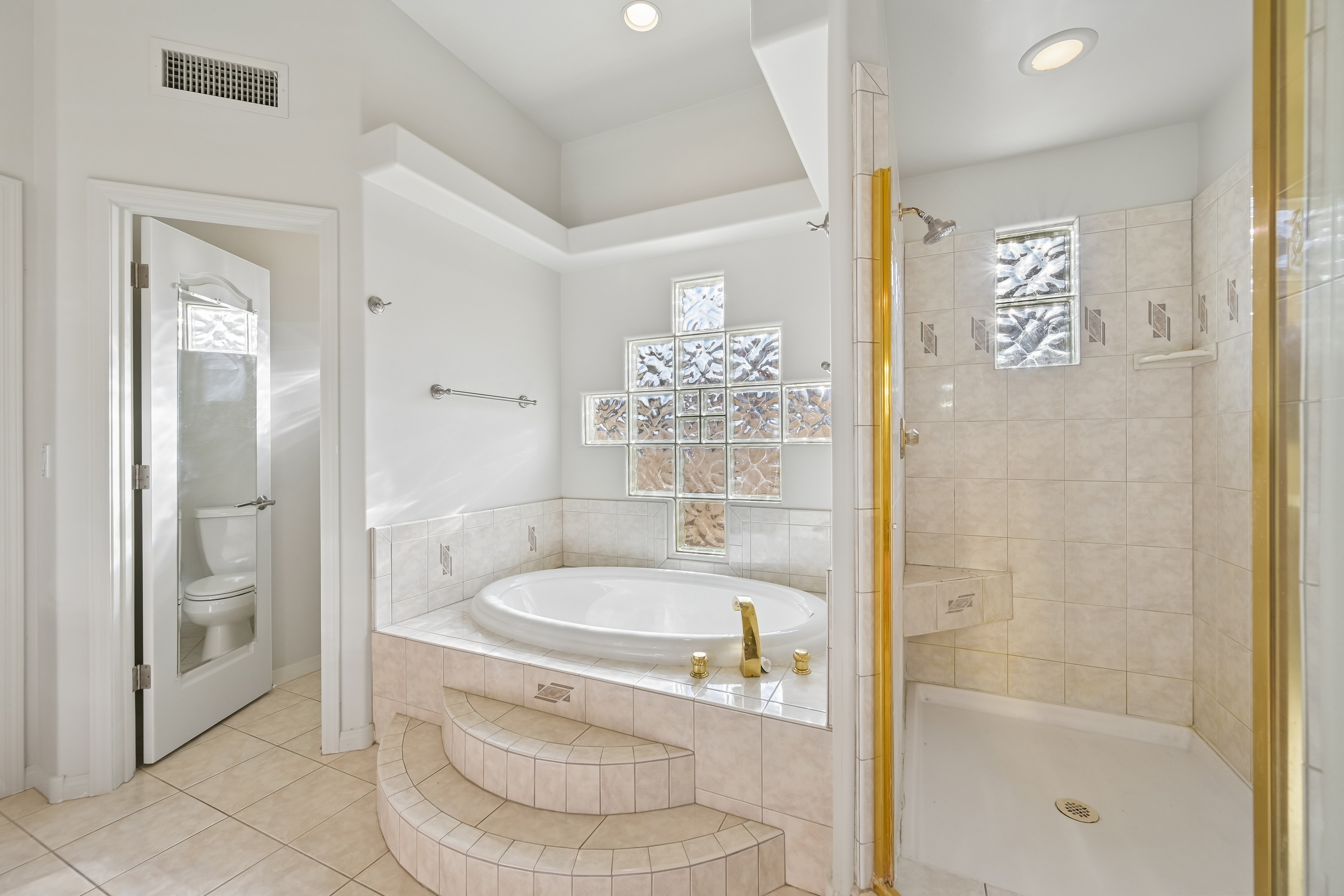 Photo 24 of 42 of 12158 E Ironwood Dr, Scottsdale, AZ