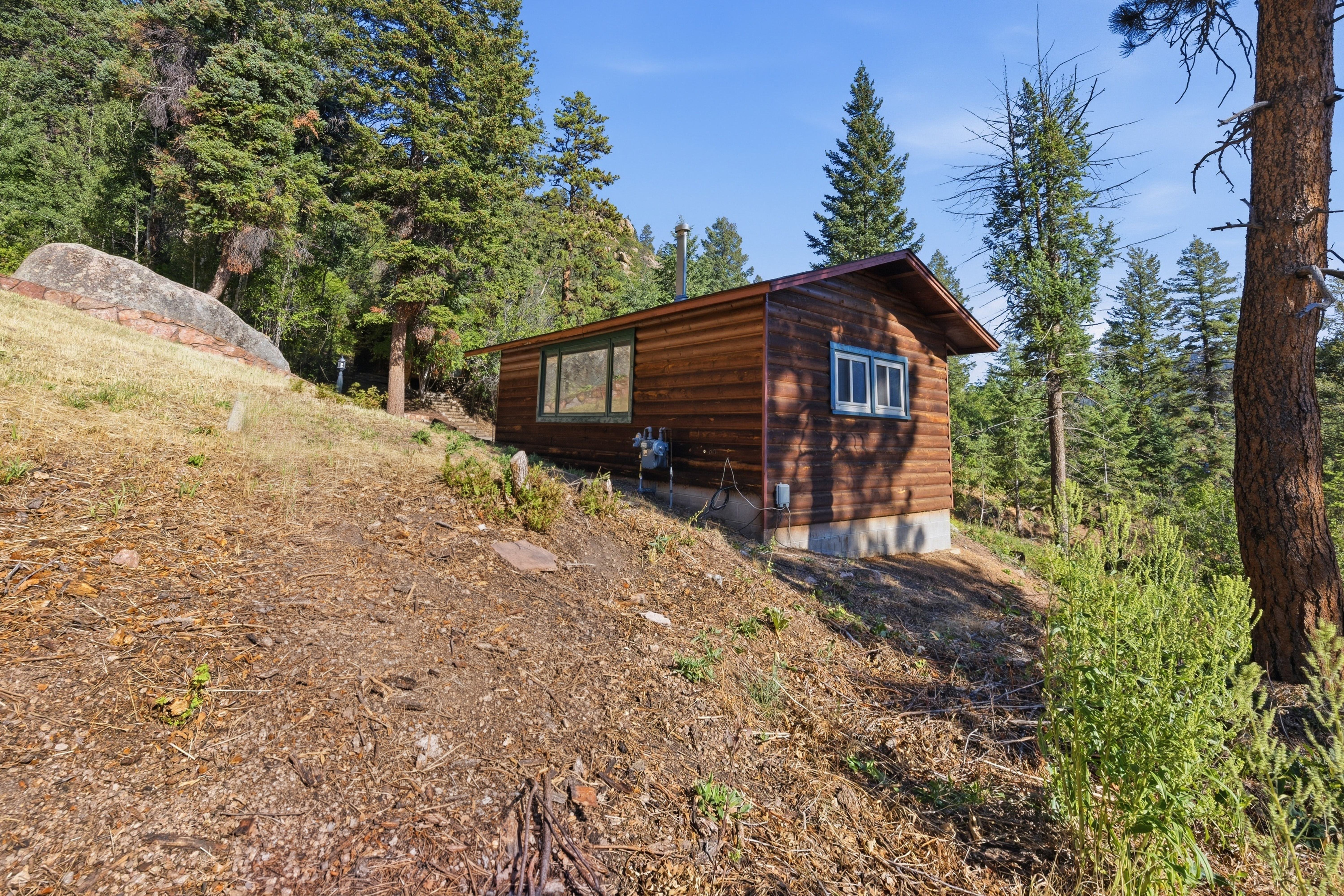 Photo 52 of 56 of 9795 Mountain Rd, Cascade, CO