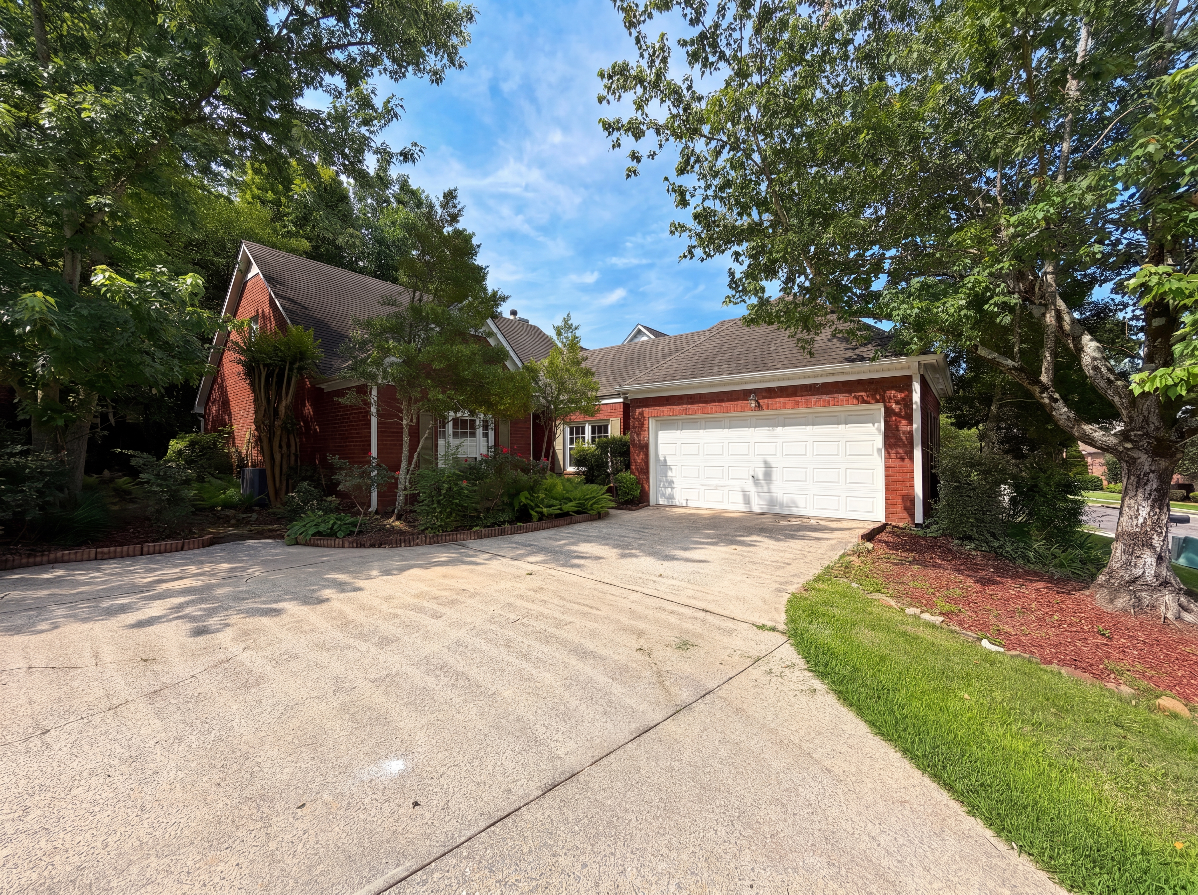 Photo 20 of 24 of 1900 Stone Brook Ln, Birmingham, AL