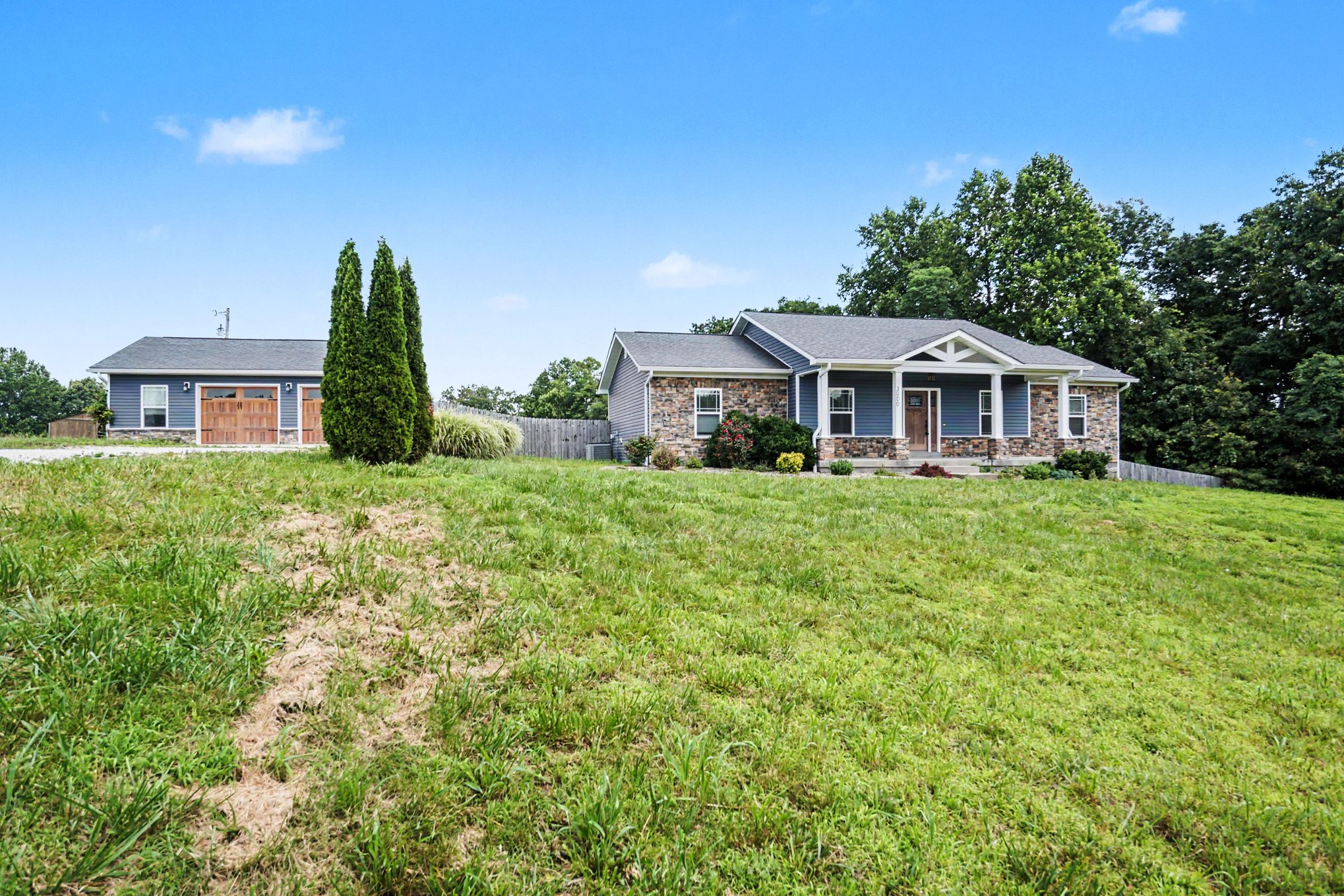 Photo 17 of 20 of 3000 Noble Ct, Waco, KY