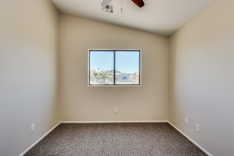 Photo 27 of 35 - 472 W Love Rd, San Tan Valley, AZ 85143