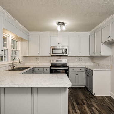 Property photo 2 of 2501 Lancaster Rd NW