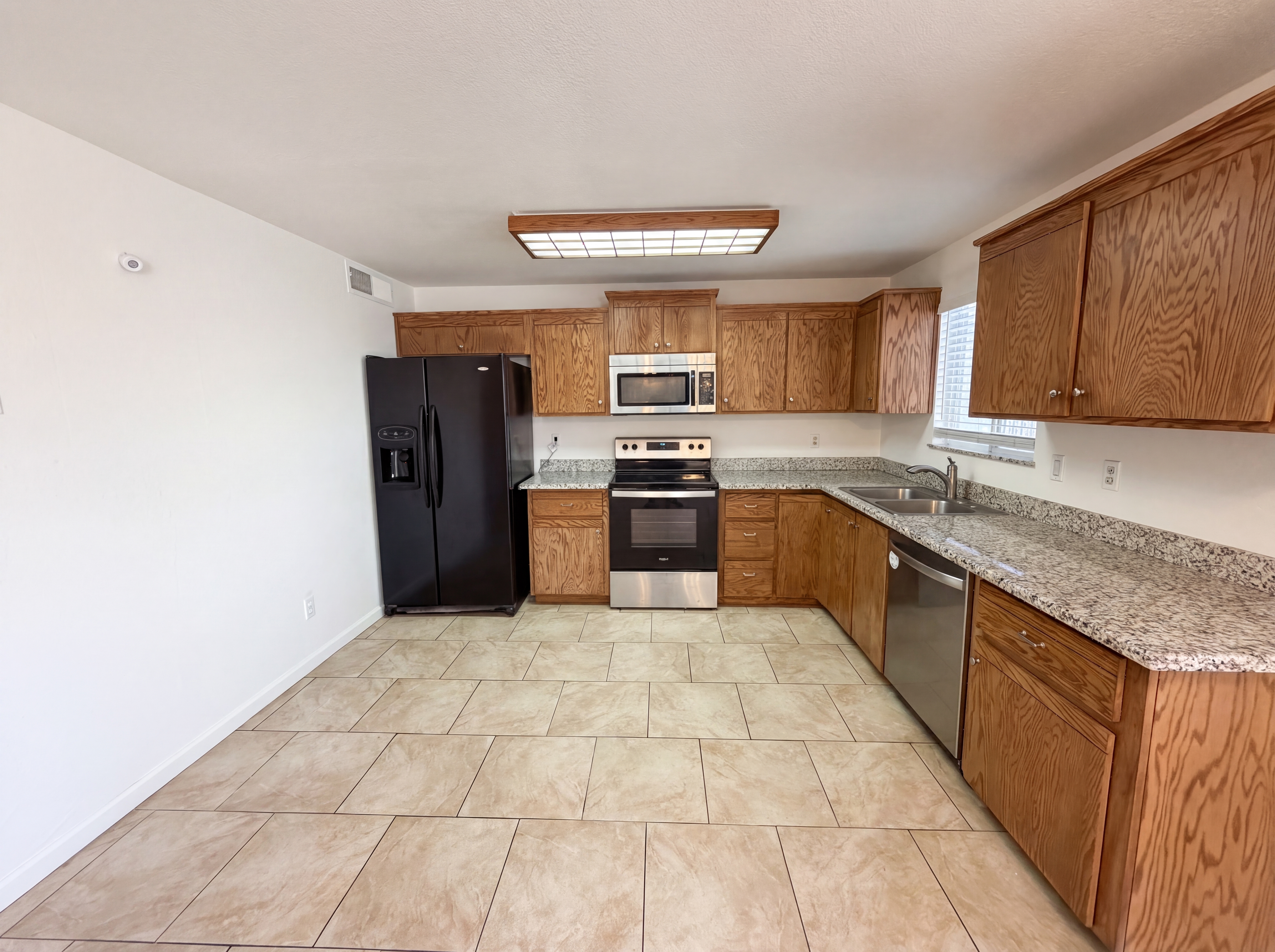 Photo 16 of 32 of 8107 W Meadowbrook Ave, Phoenix, AZ