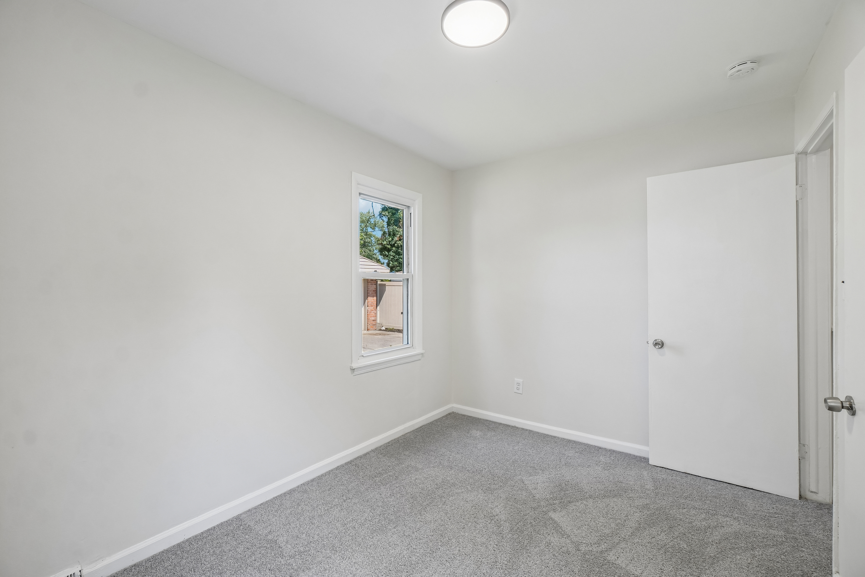 Photo 21 of 40 of 24346 Lehigh St, Dearborn Heights, MI