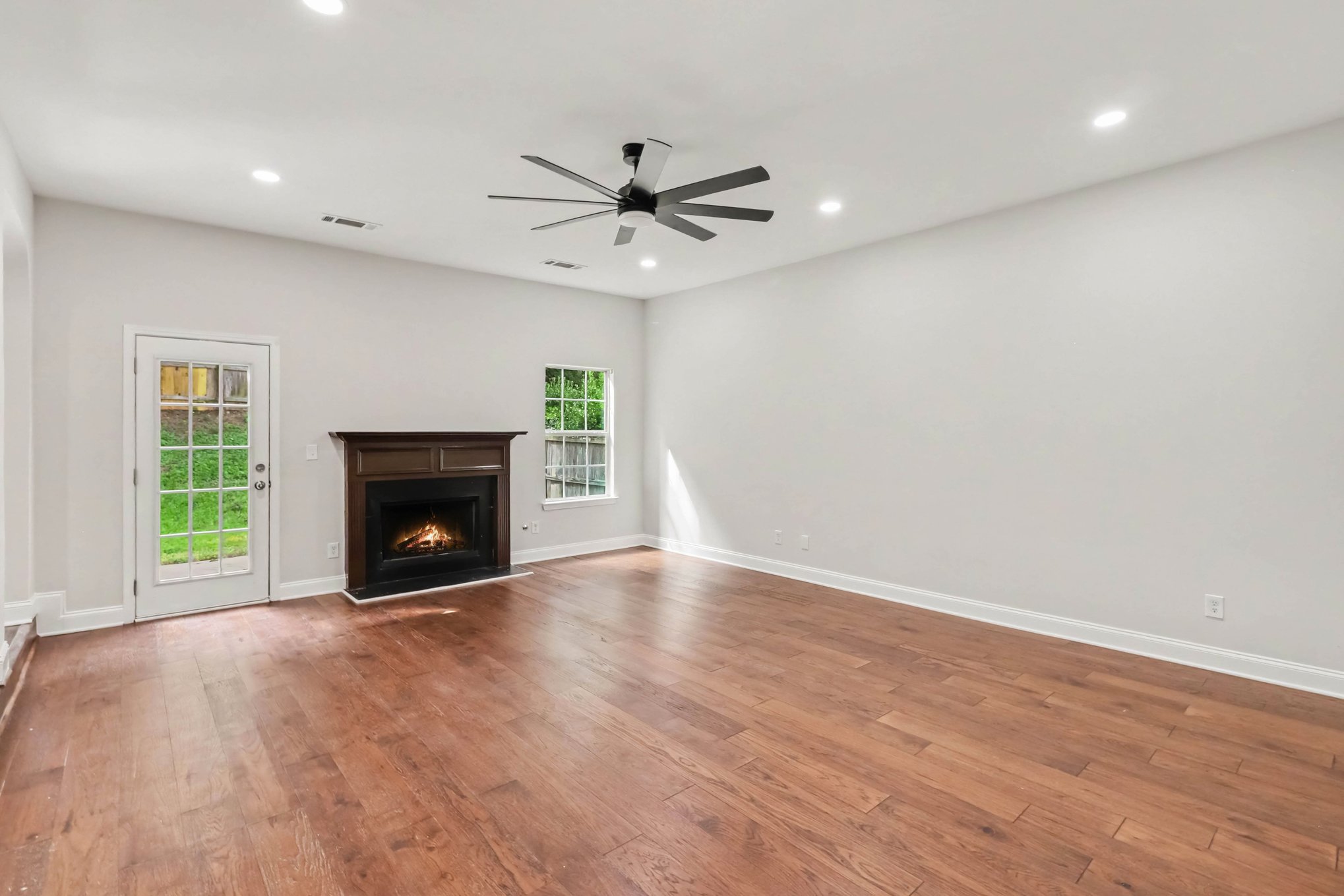 Photo 3 of 22 of 176 Fred Bishop Dr, Canton, GA