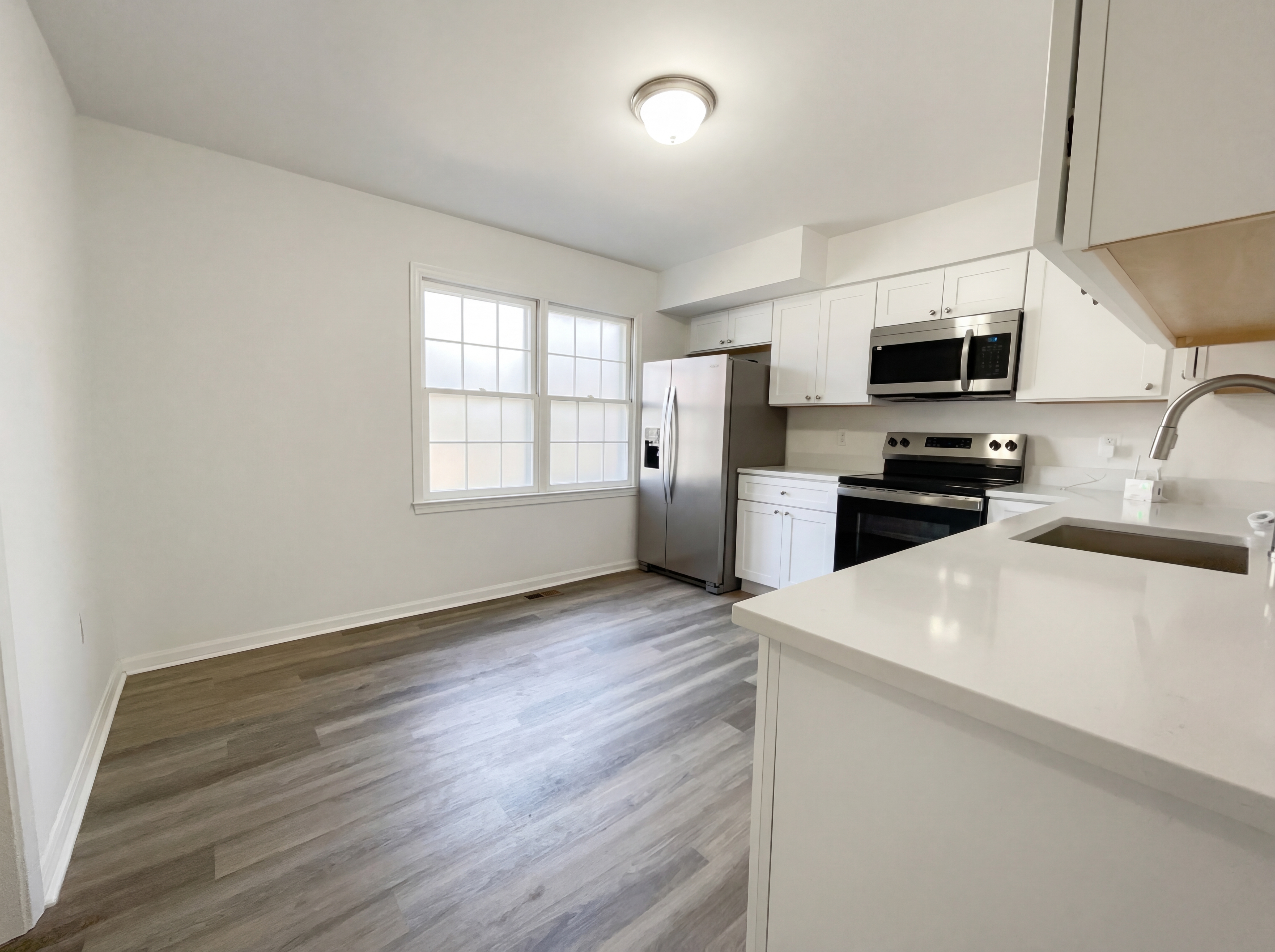 Photo 38 of 44 of 645 N Armistead St, Alexandria, VA