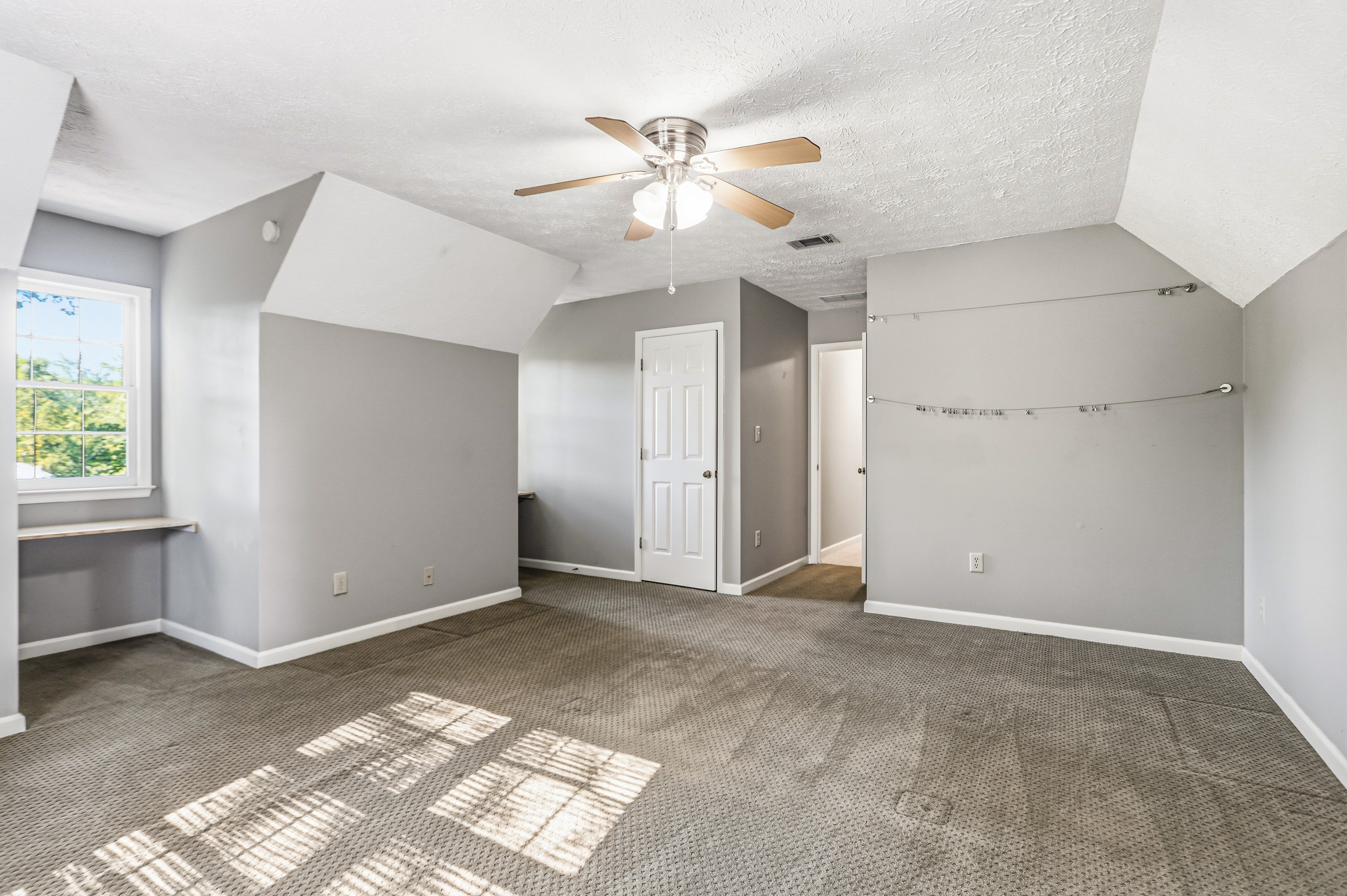 Photo 26 of 56 of 2696 S Arbor Dr, Marietta, GA